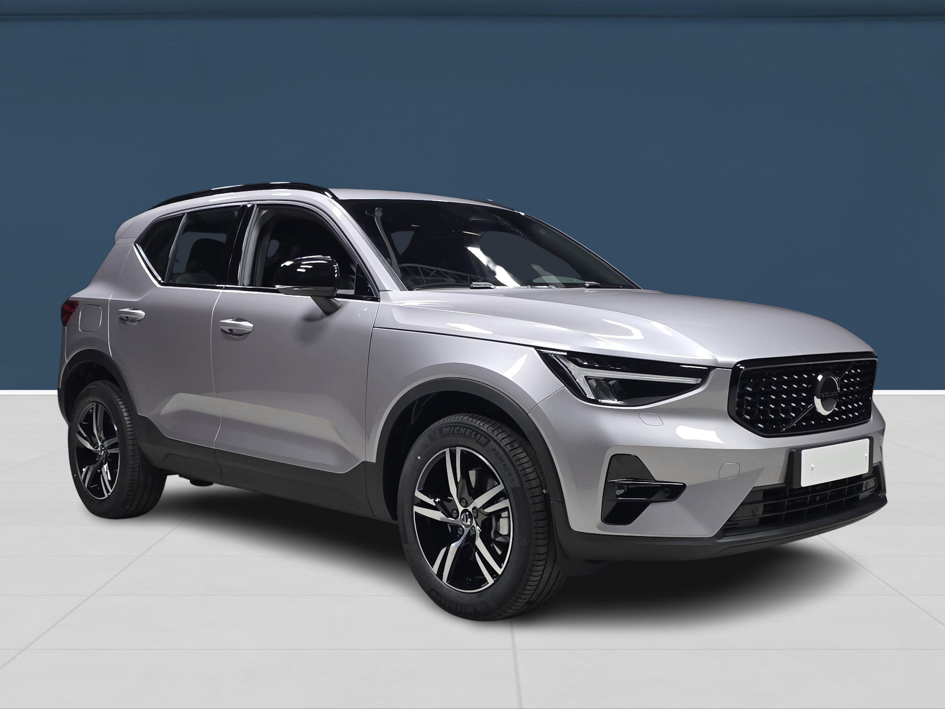 Volvo XC40 3