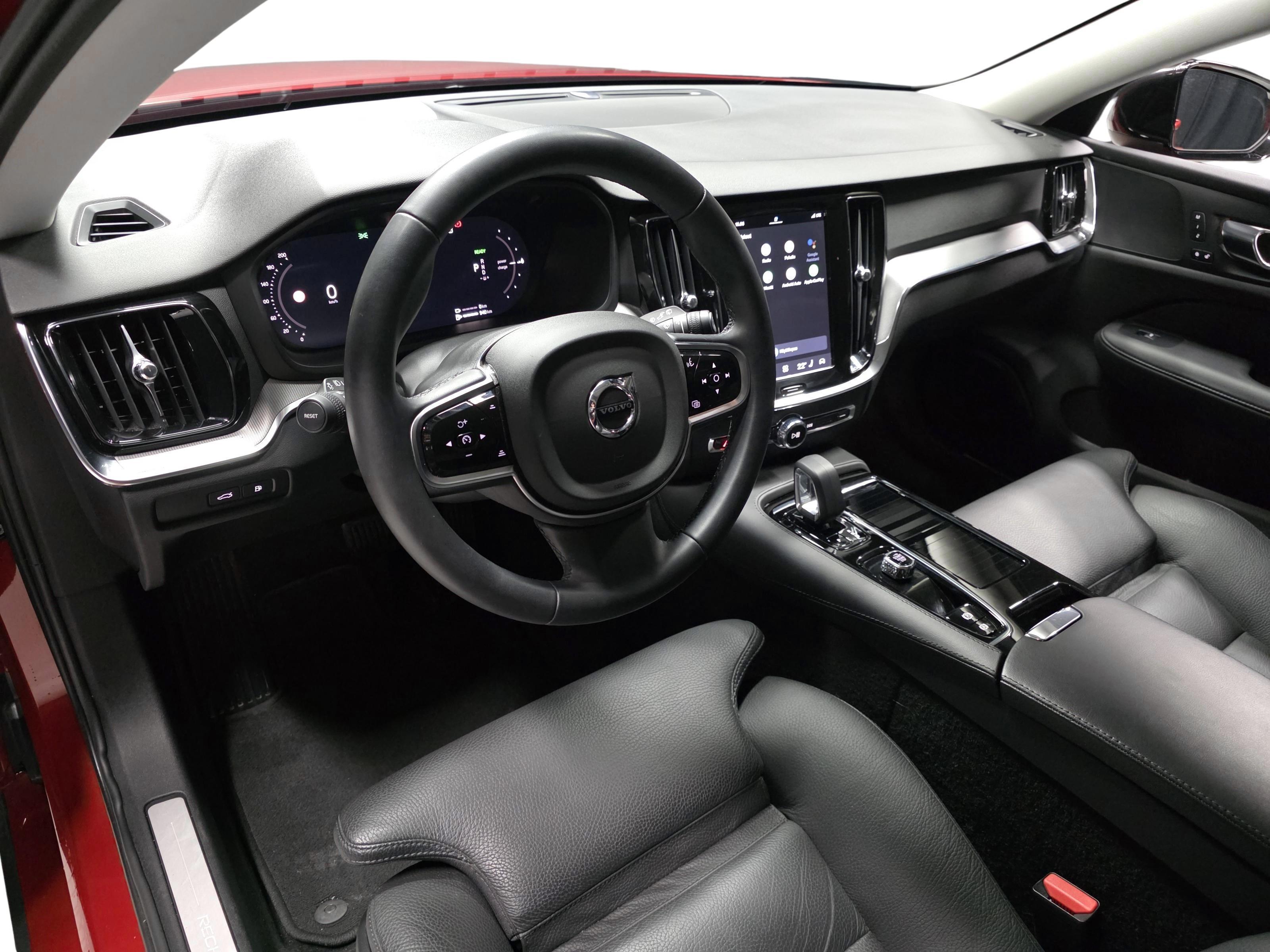 Volvo V60 8