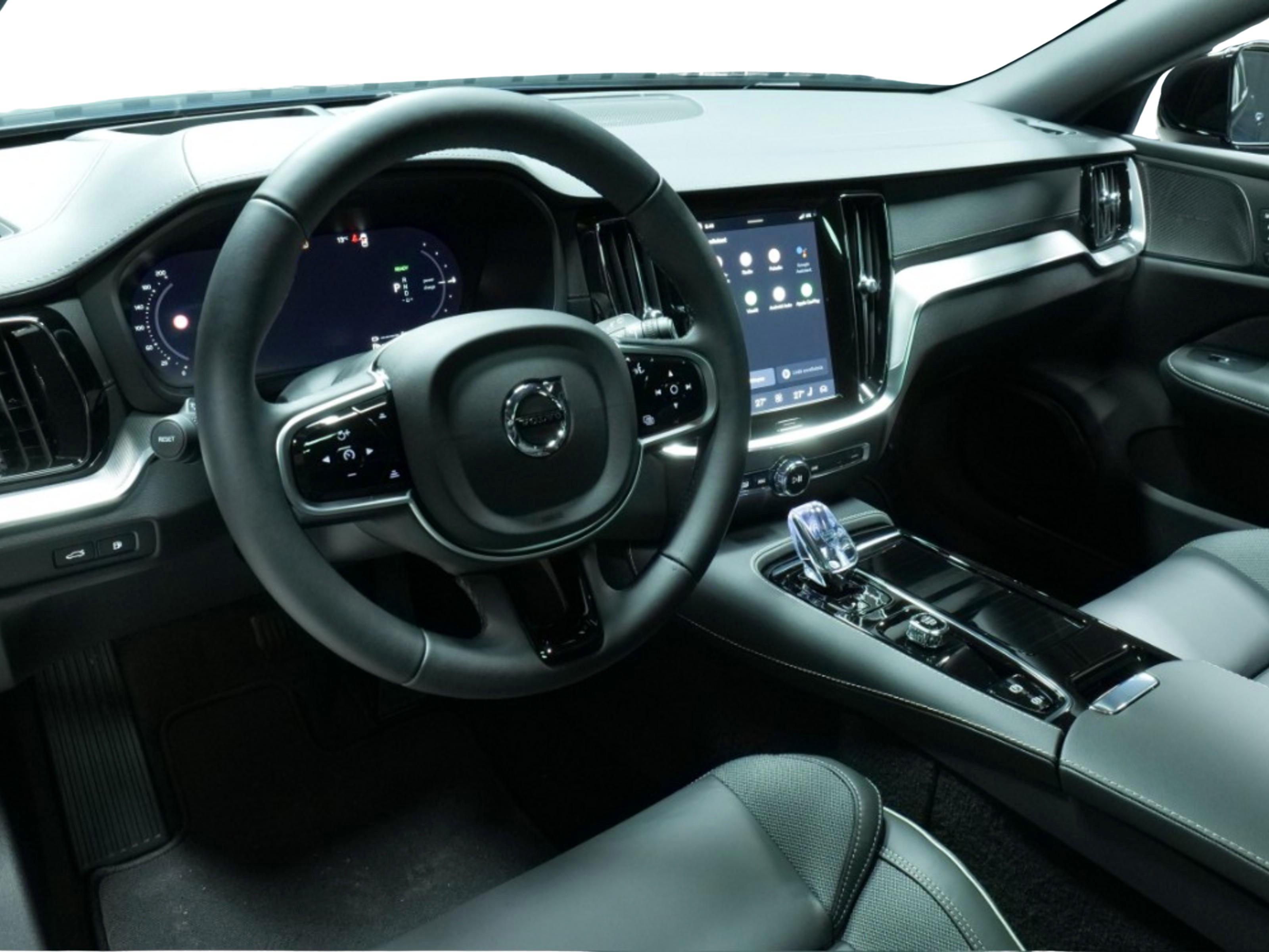 Volvo V60 8