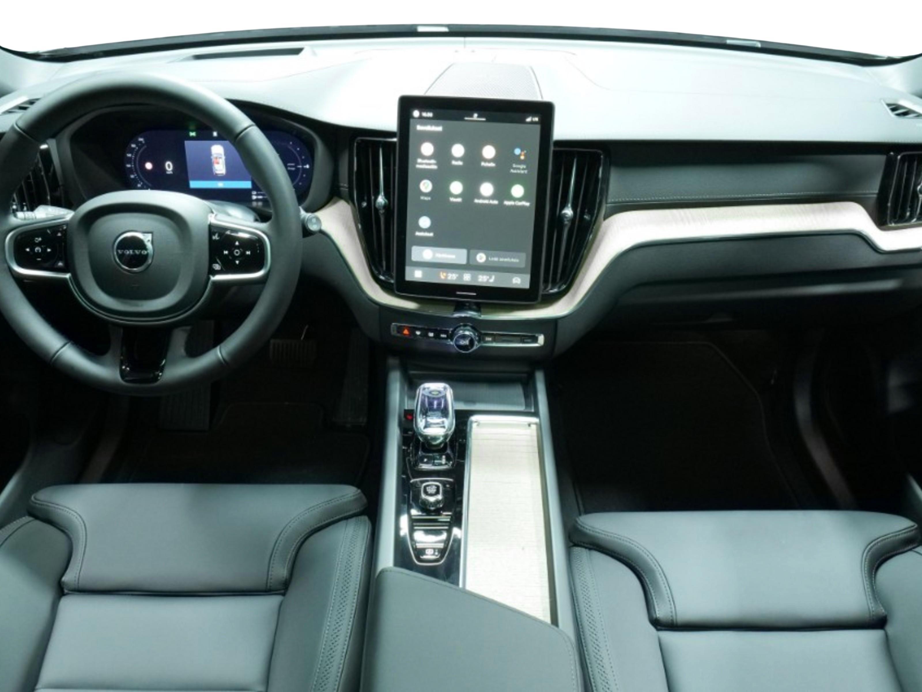 Volvo XC60 10