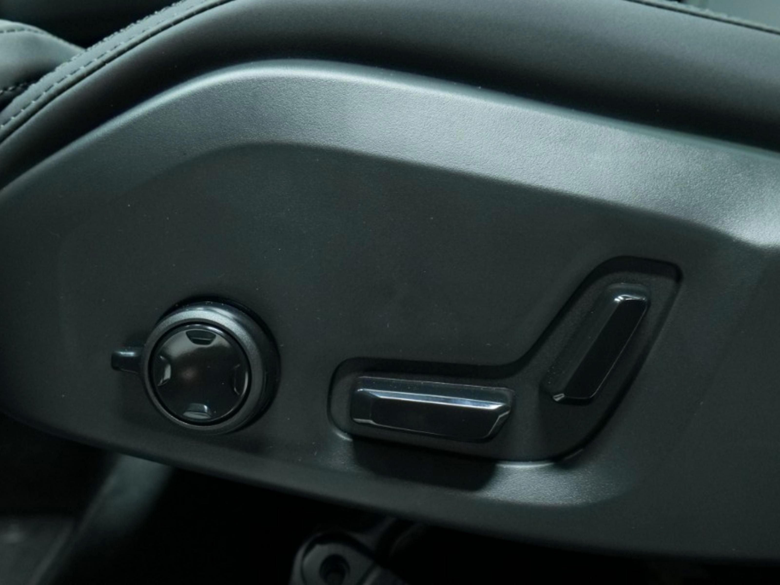 Volvo XC60 15