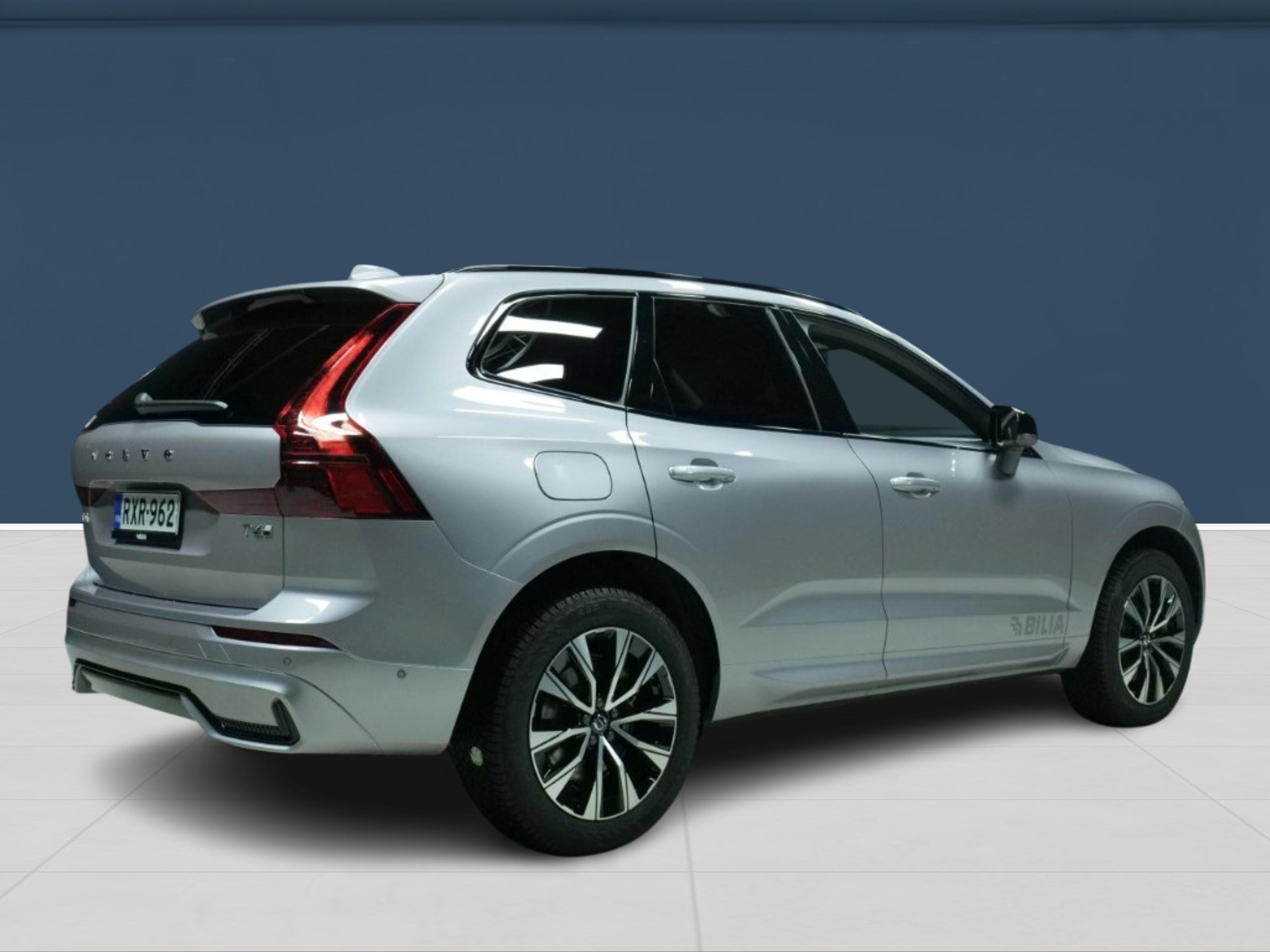 Volvo XC60 4