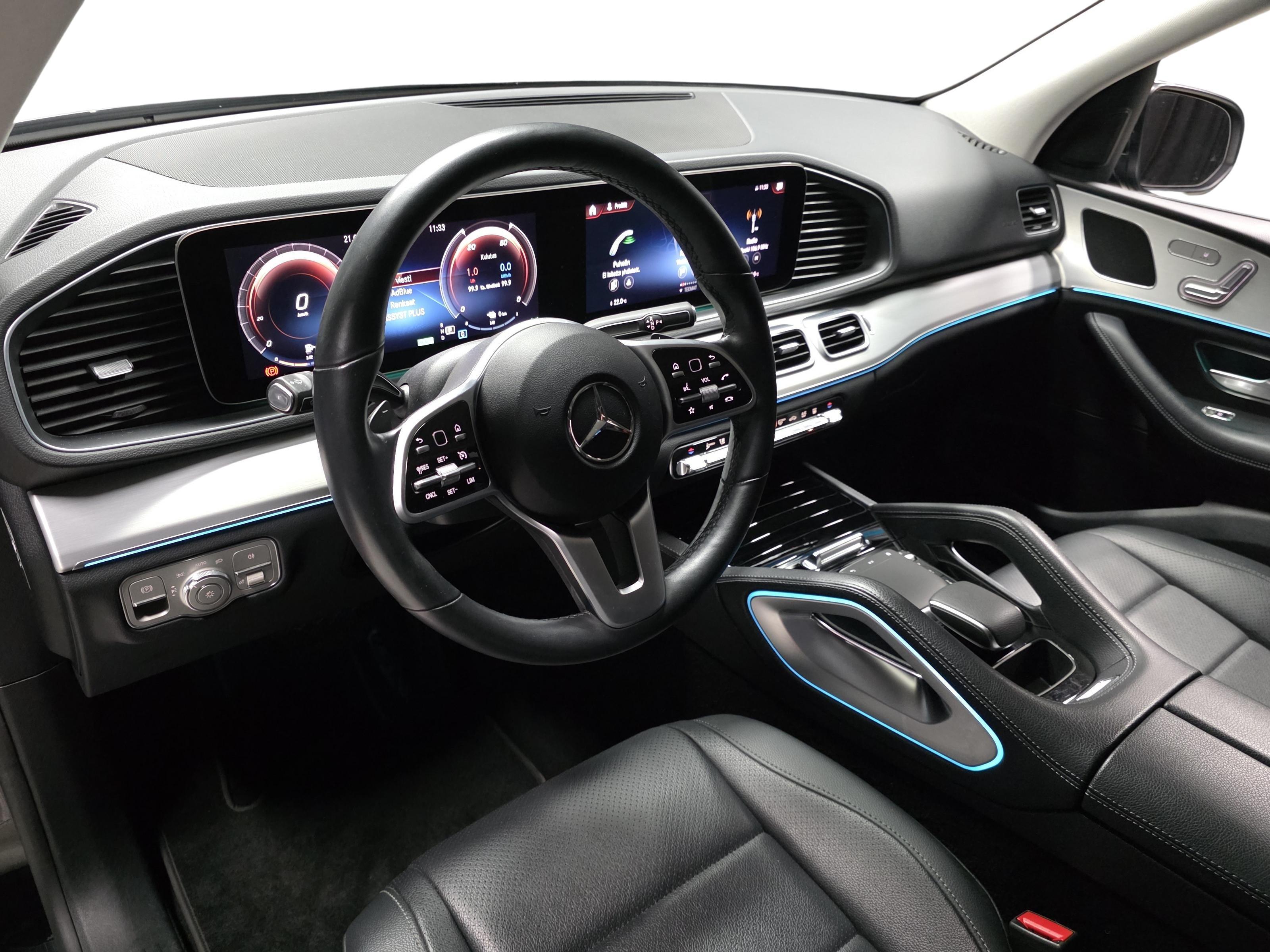 Mercedes-Benz GLE 8