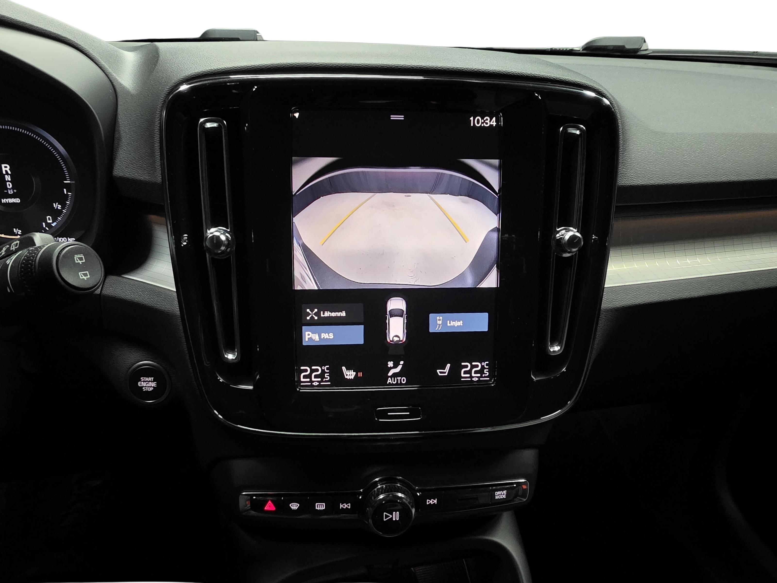 Volvo XC40 14