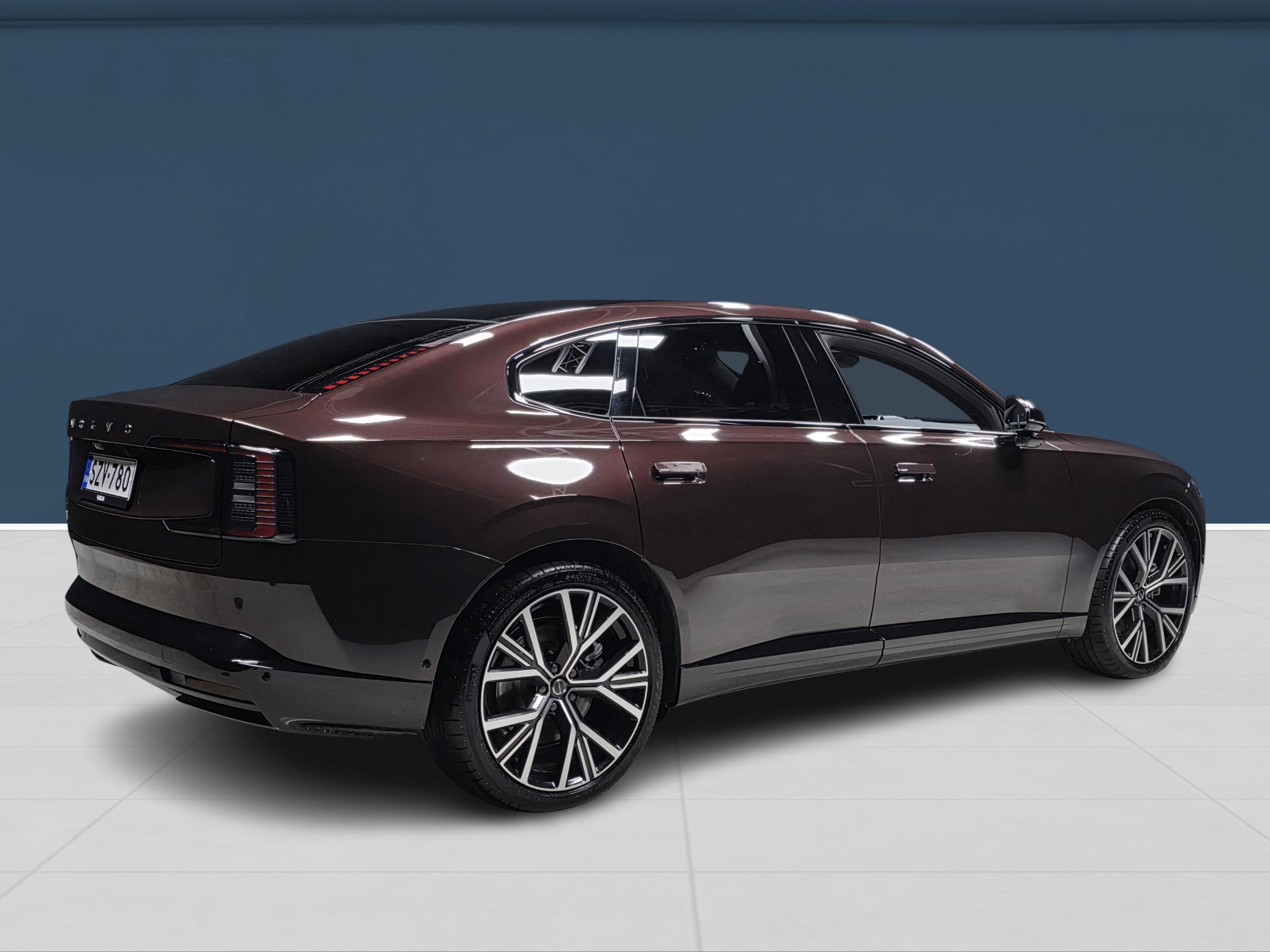 Volvo ES90 4