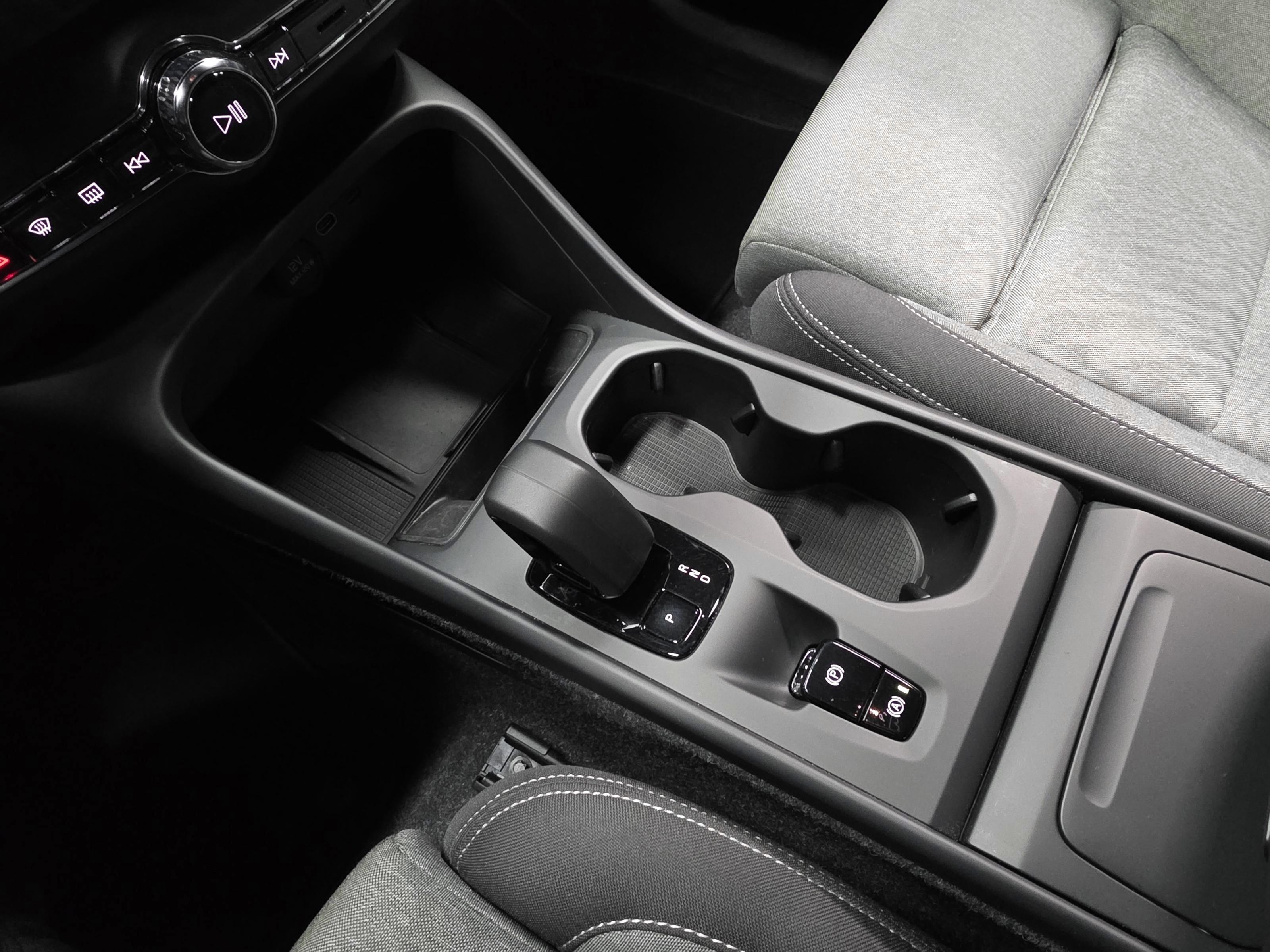 Volvo XC40 13