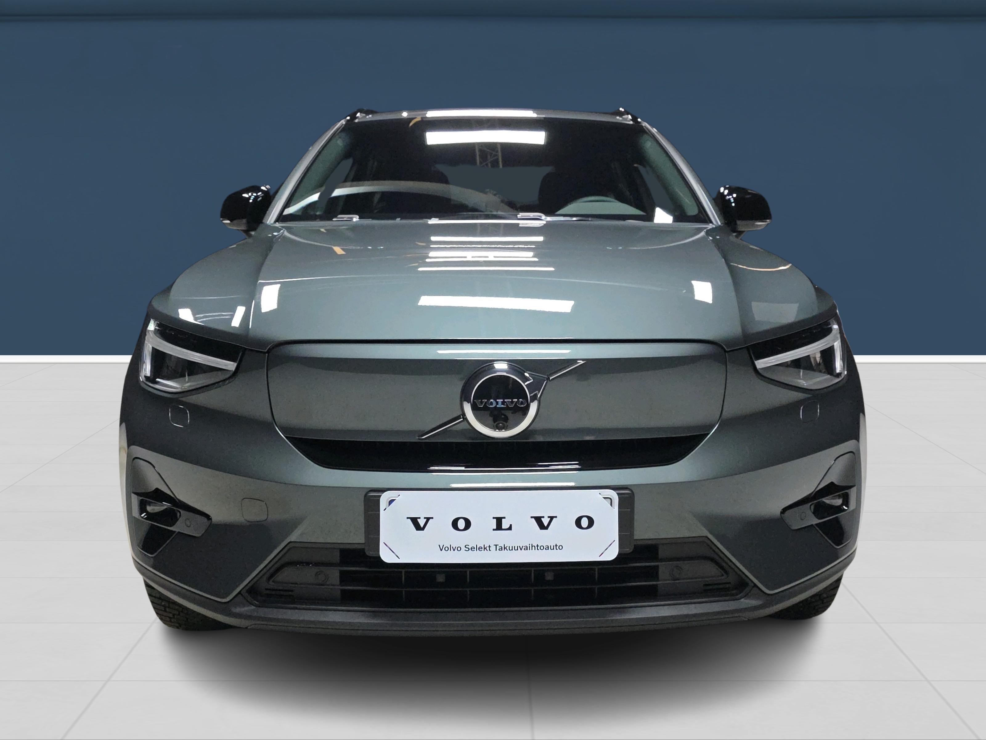 Volvo EX40 2