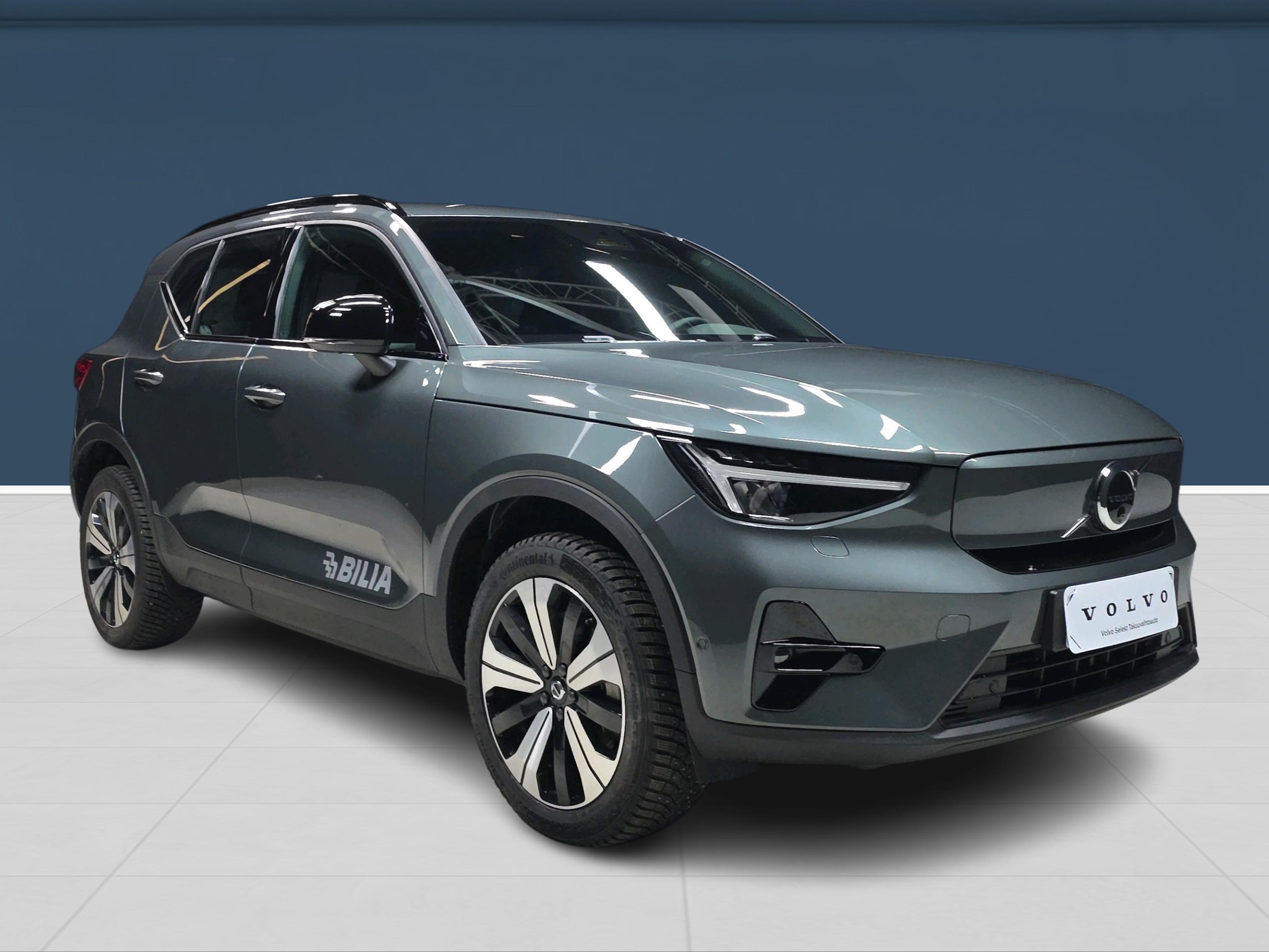 Volvo EX40 3