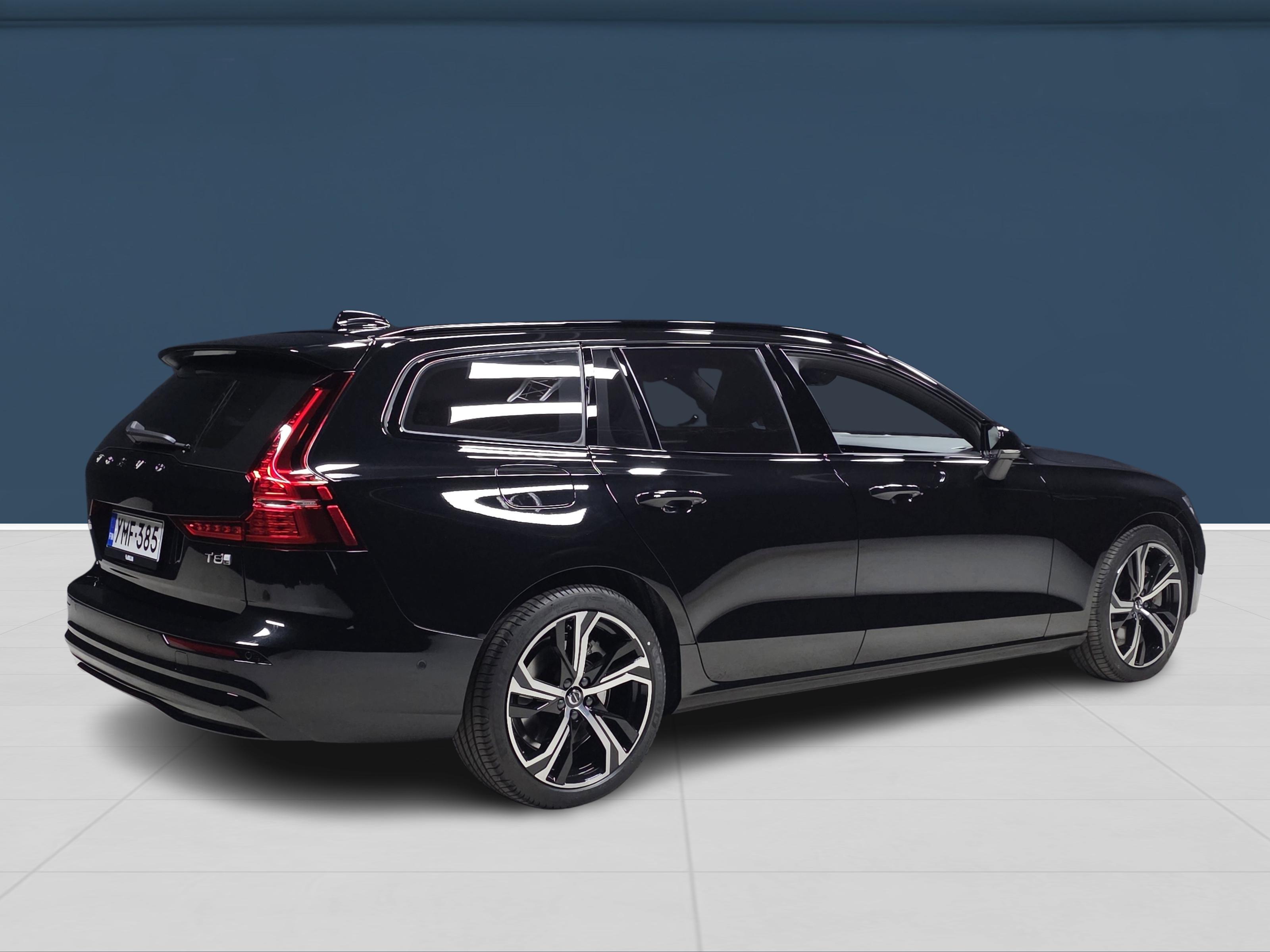 Volvo V60 4