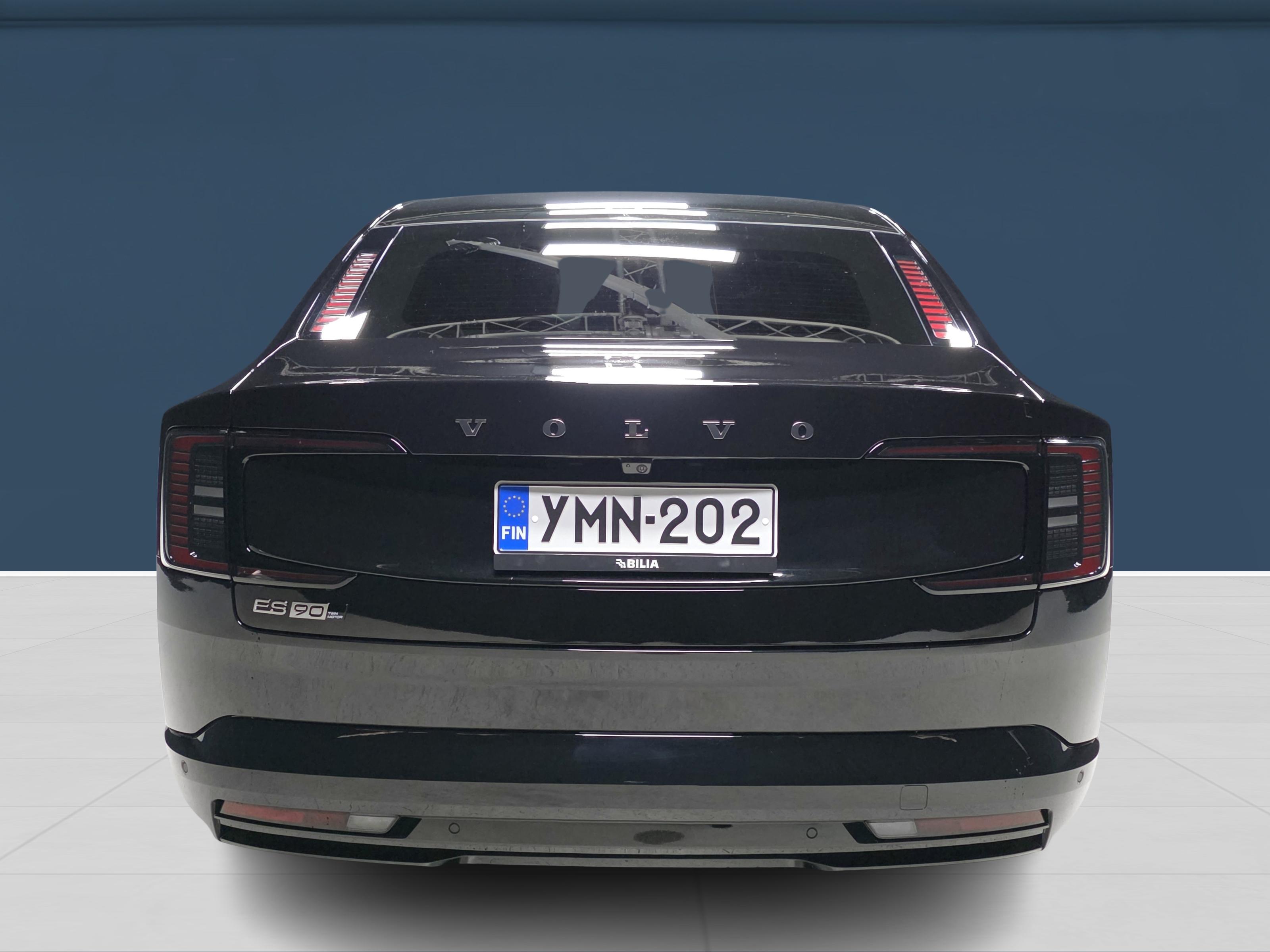 Volvo ES90 5