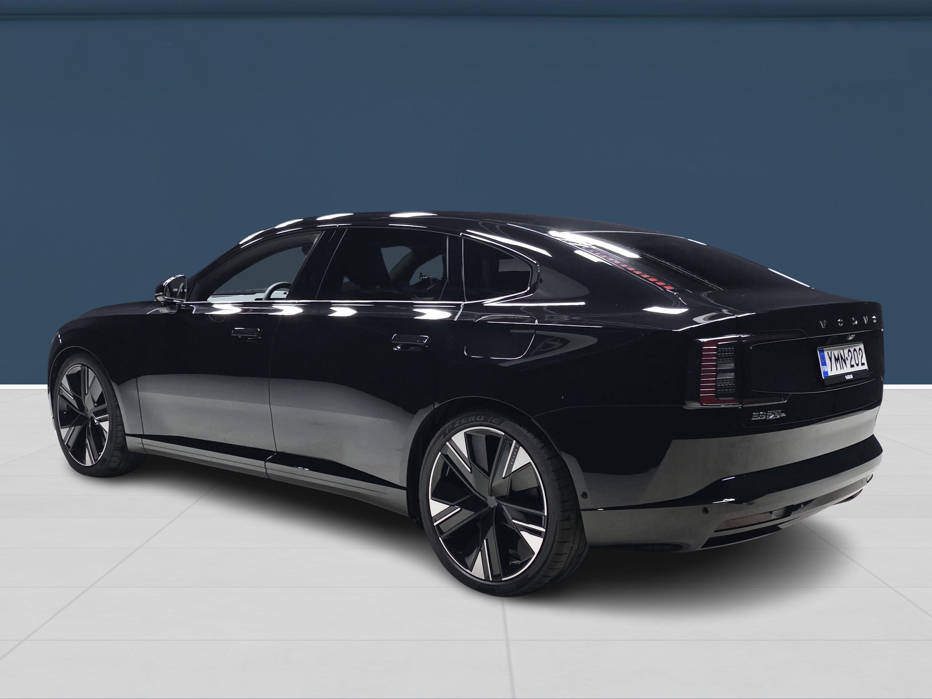 Volvo ES90 6