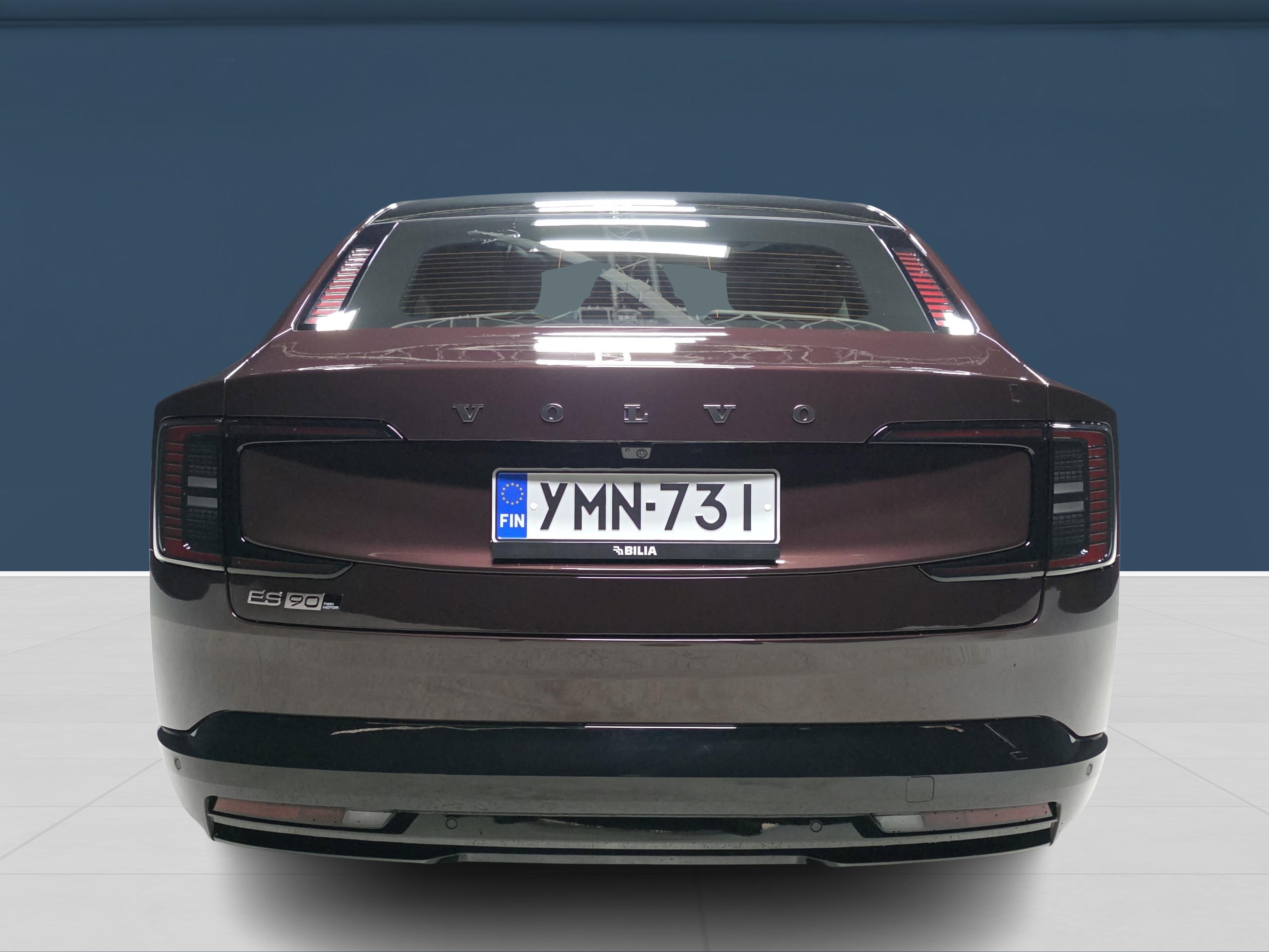Volvo ES90 5
