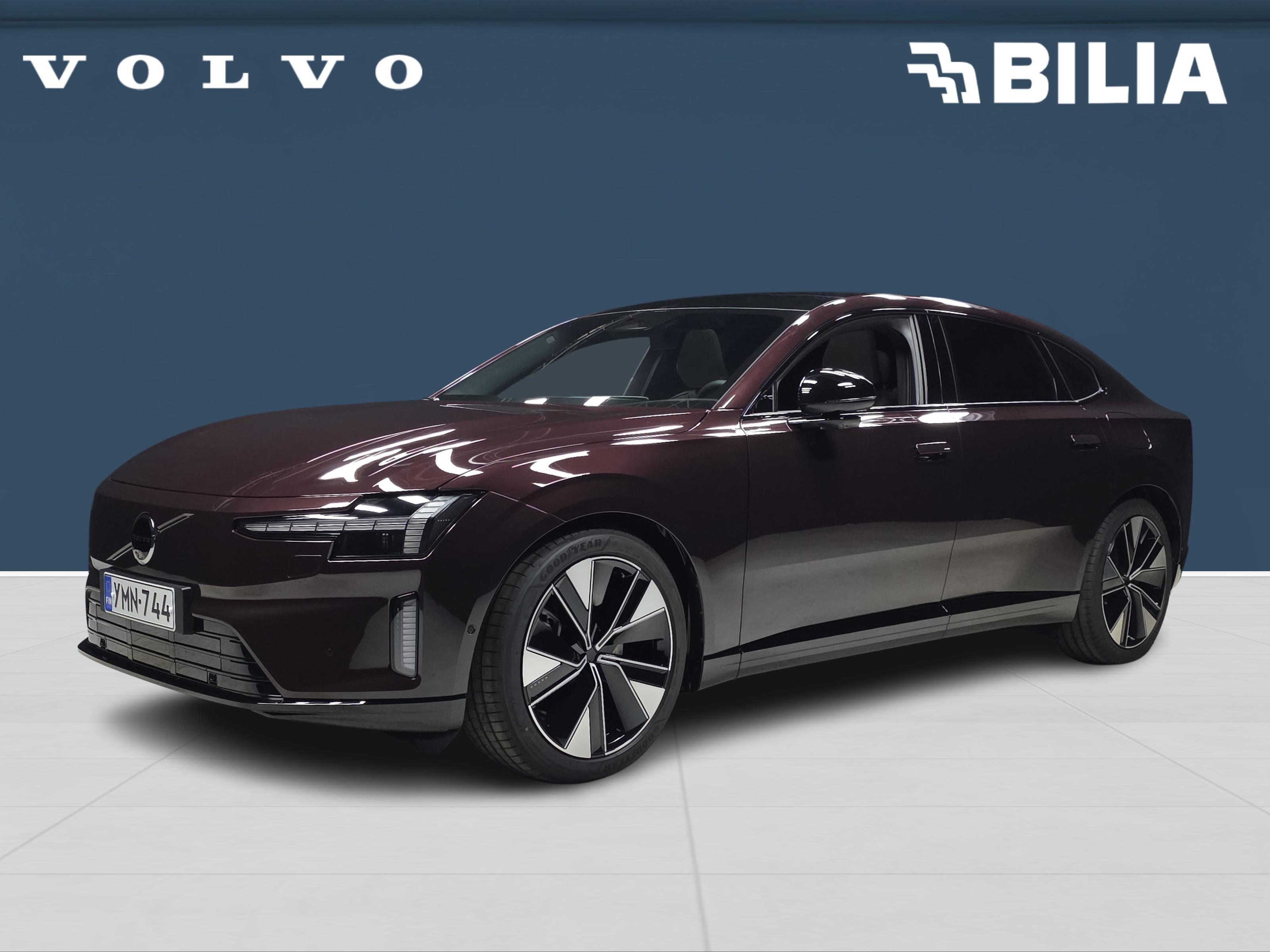 Volvo ES90 1