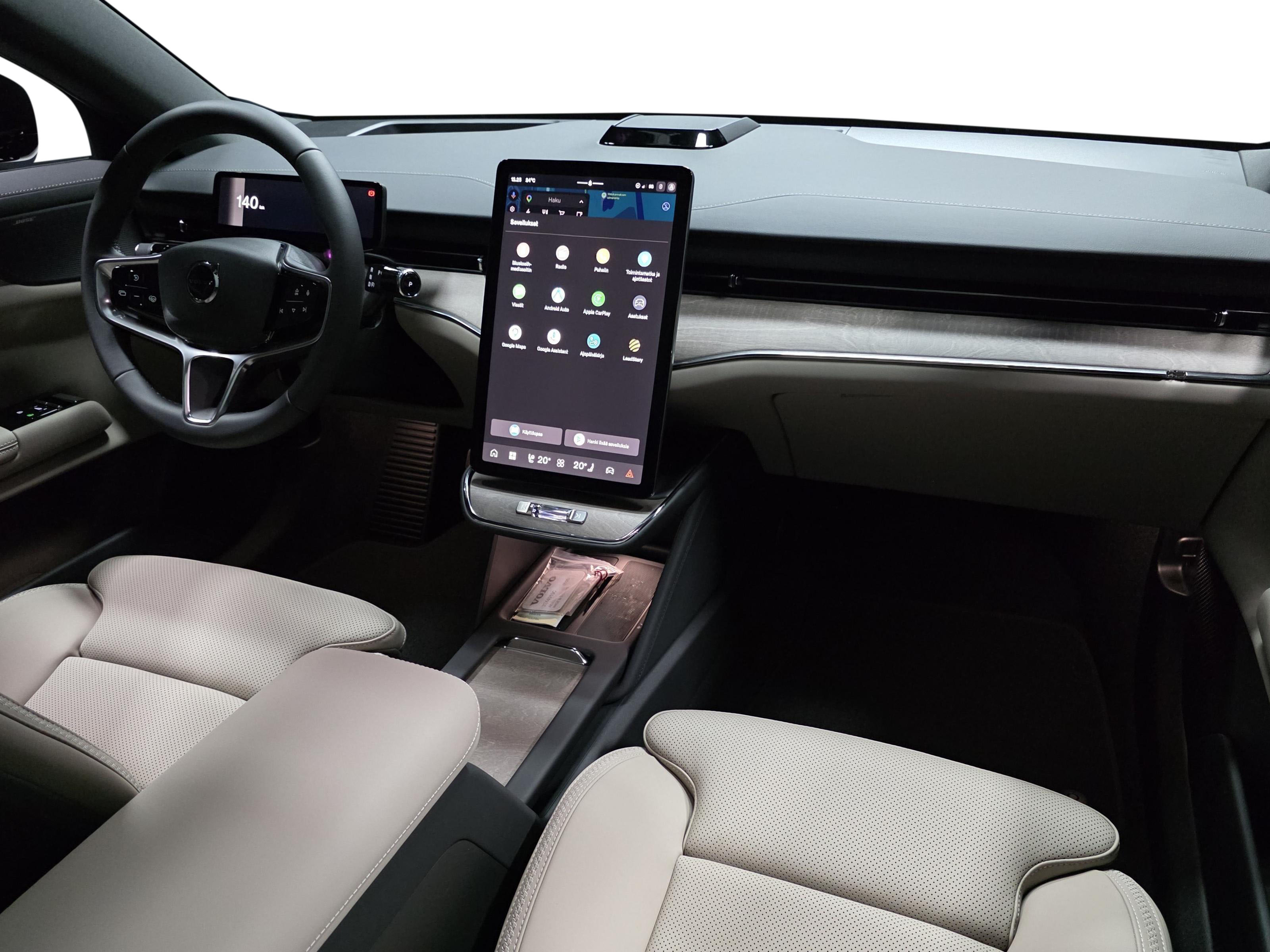 Volvo ES90 17