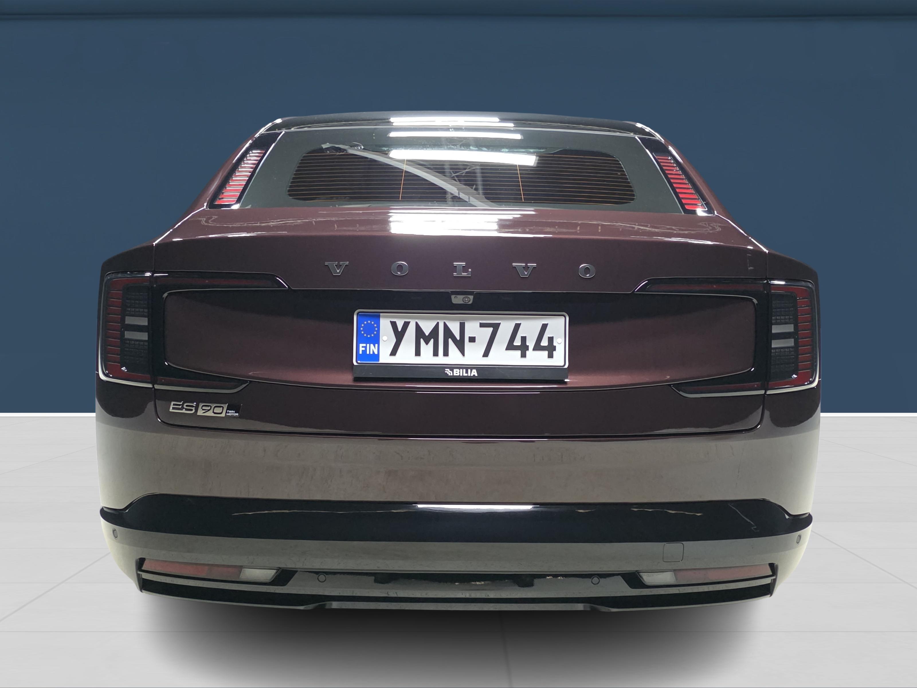 Volvo ES90 5