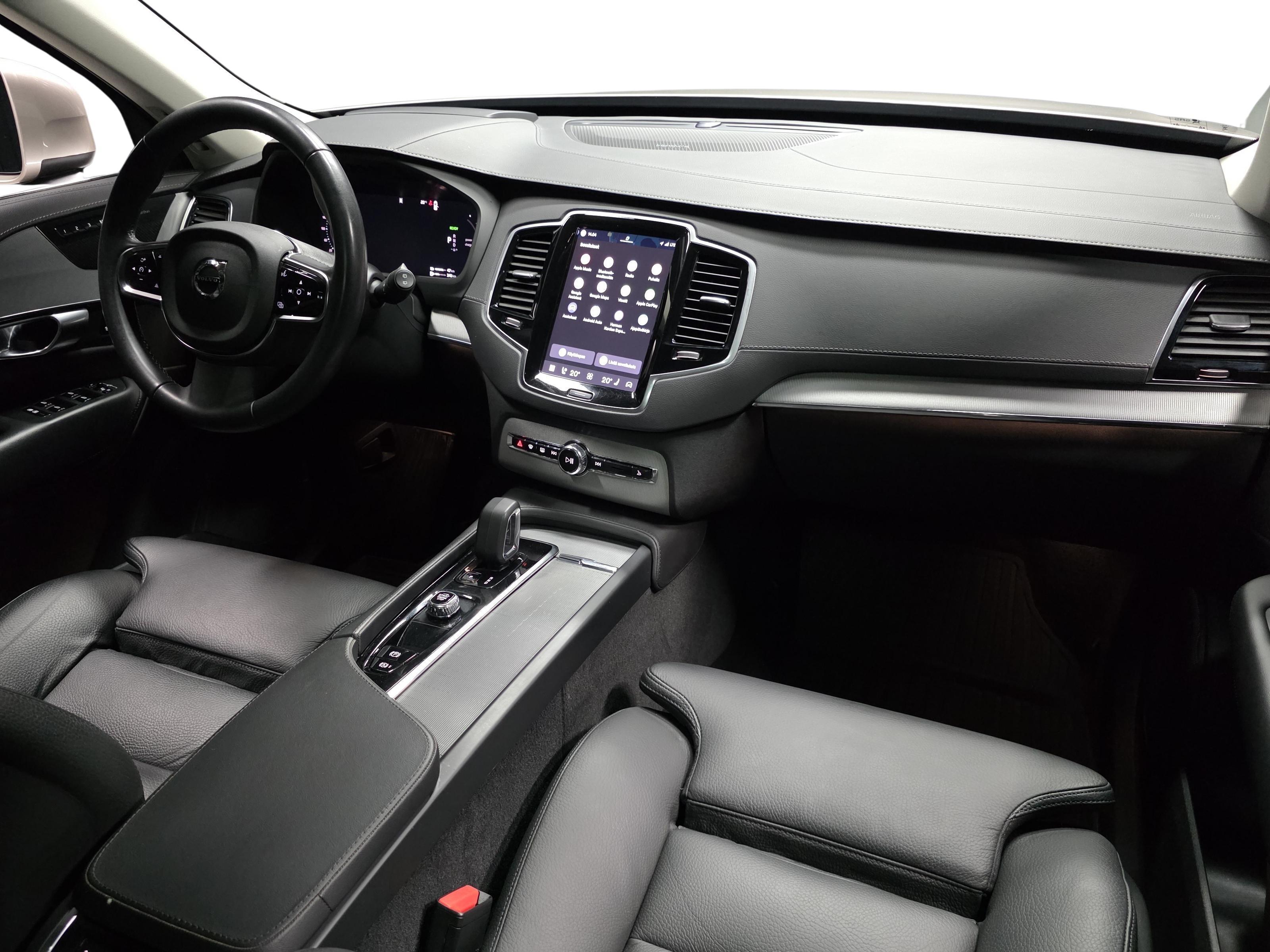 Volvo XC90 18