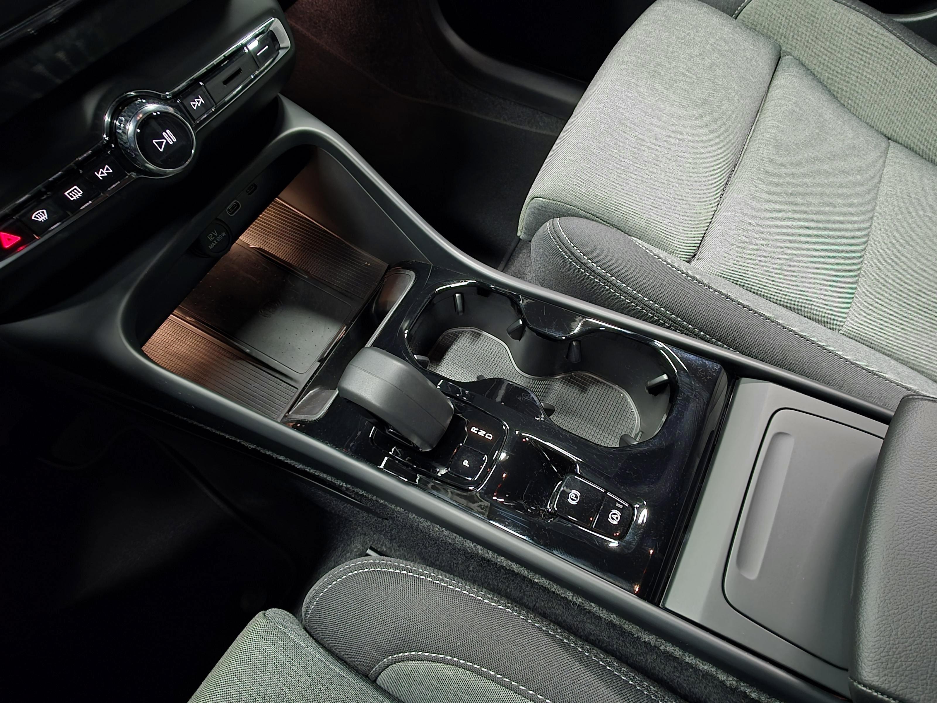 Volvo XC40 13