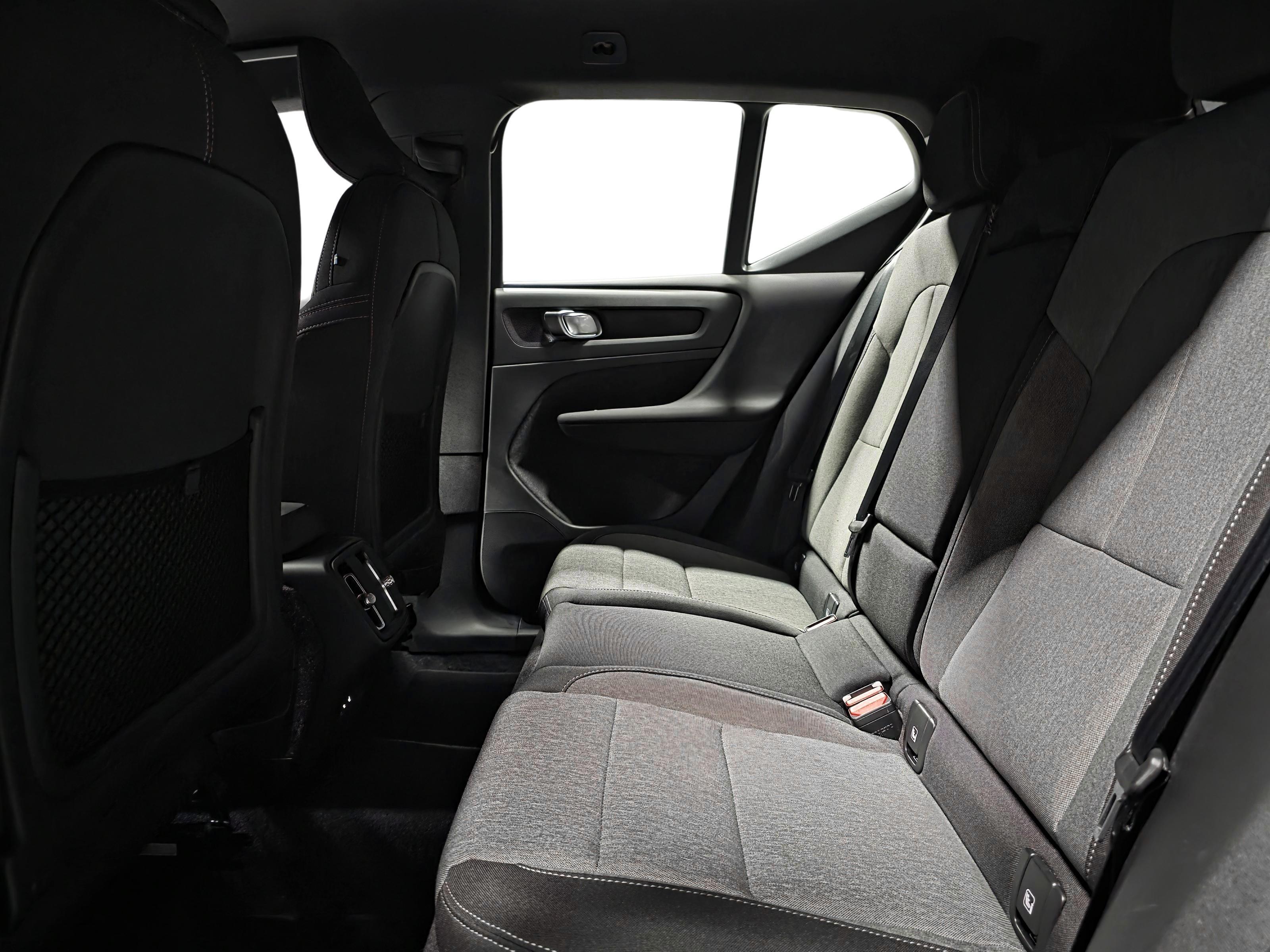 Volvo XC40 9