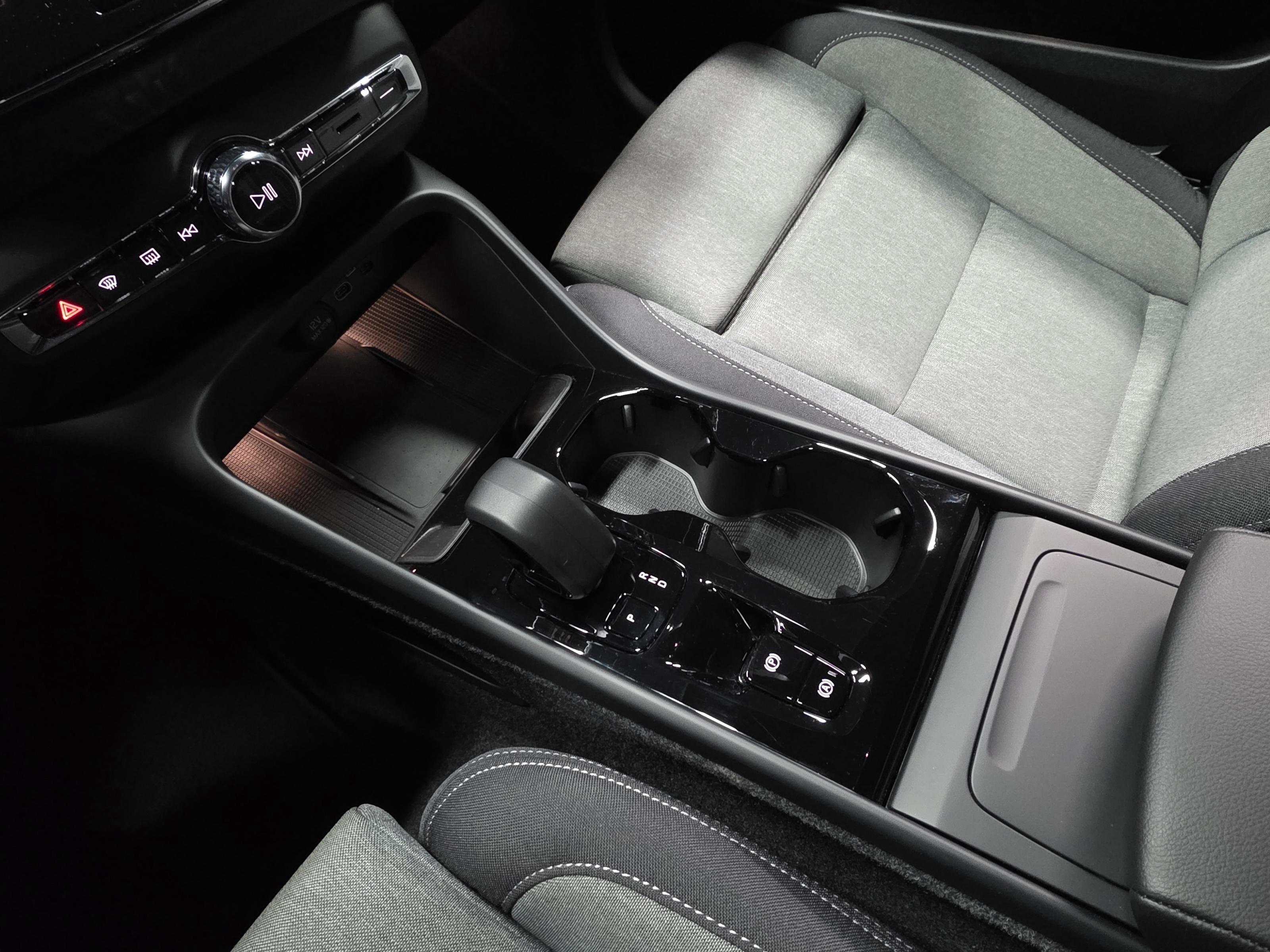 Volvo XC40 14