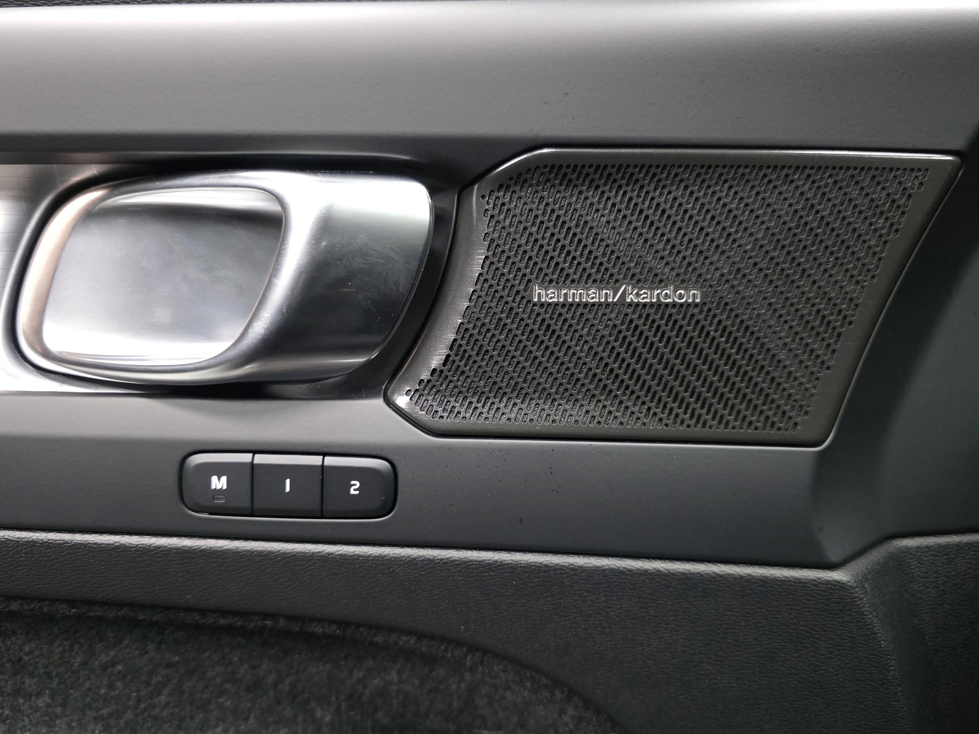Volvo XC40 15