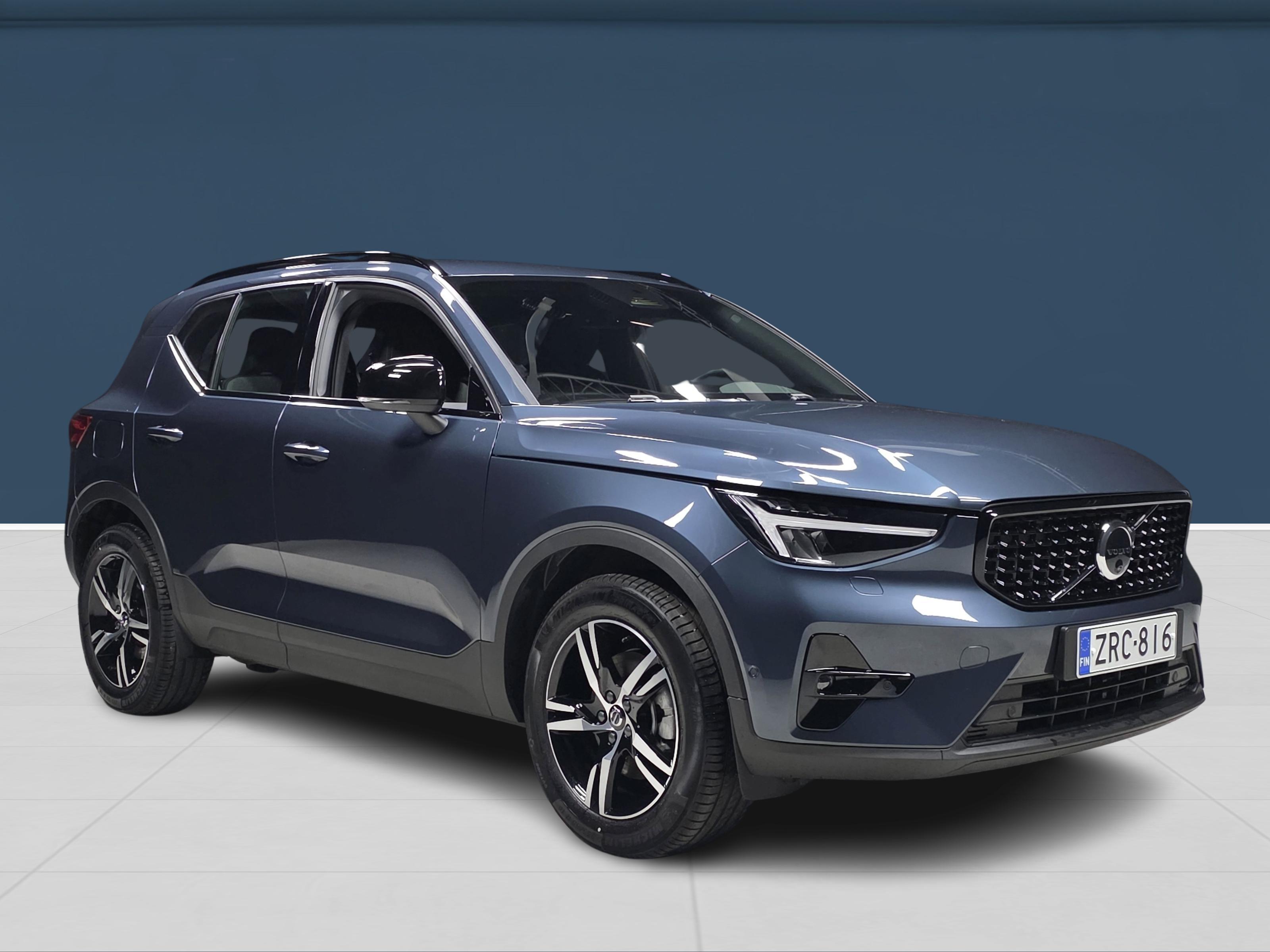 Volvo XC40 3