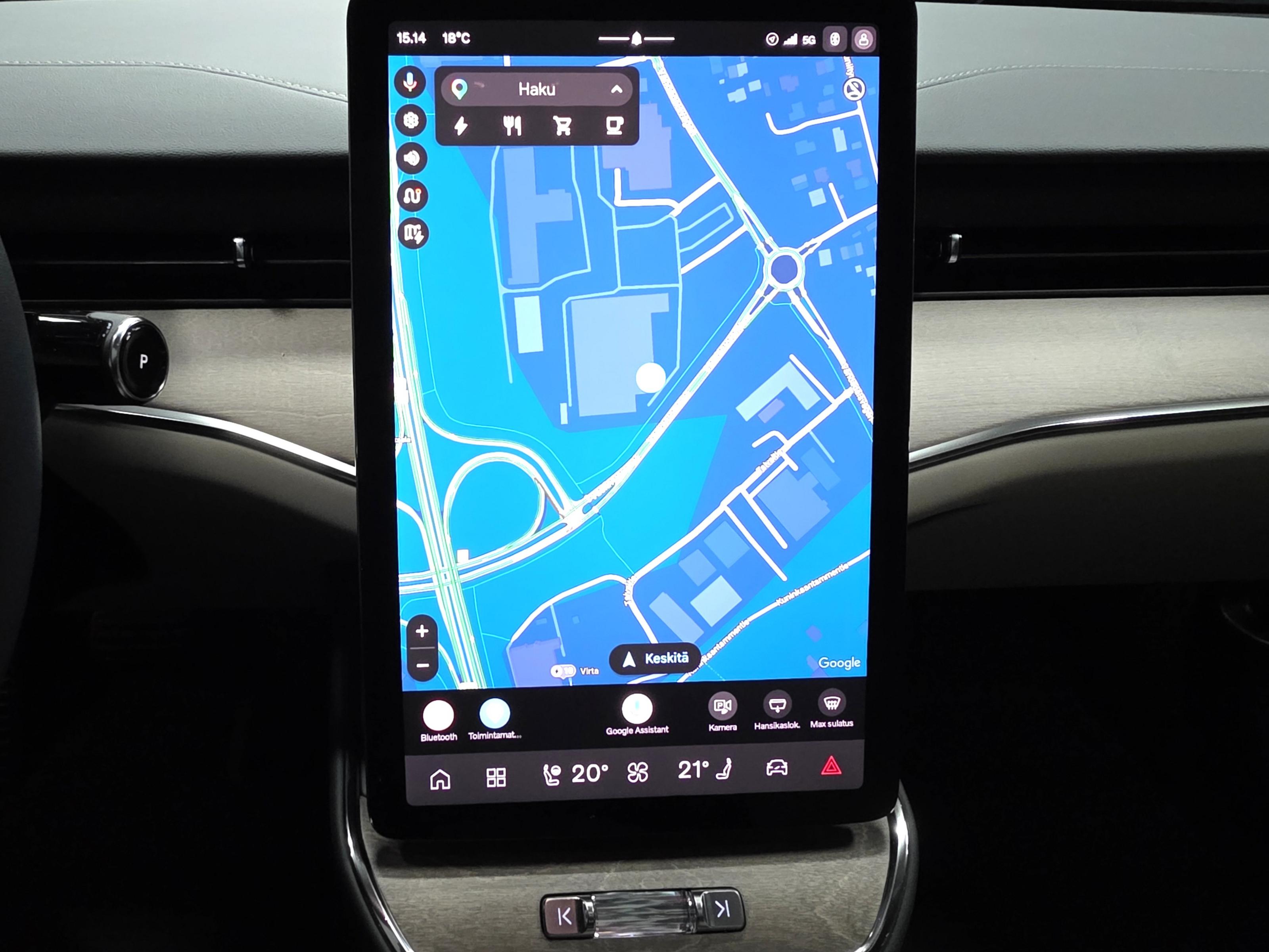 Volvo ES90 12