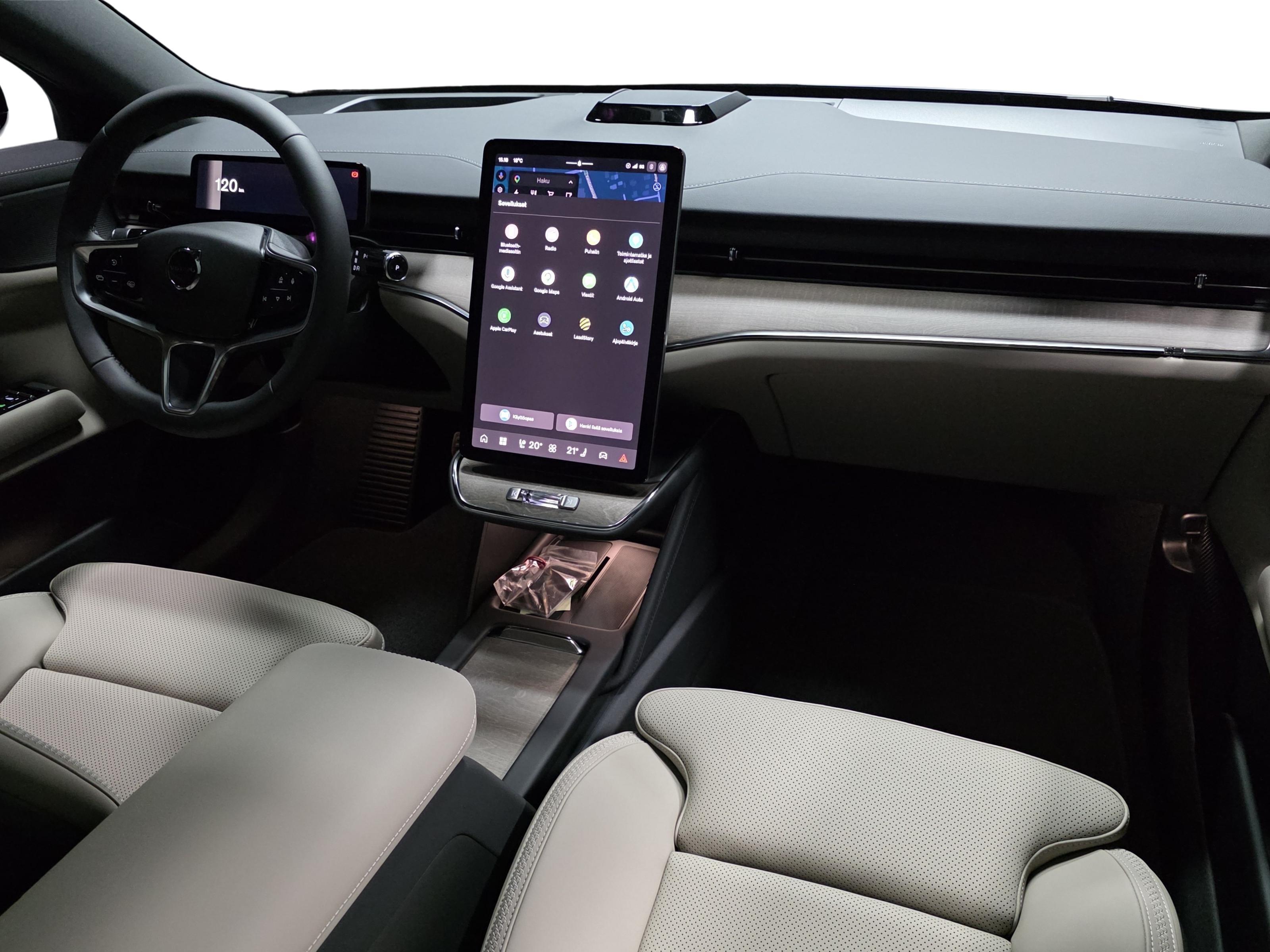 Volvo ES90 17