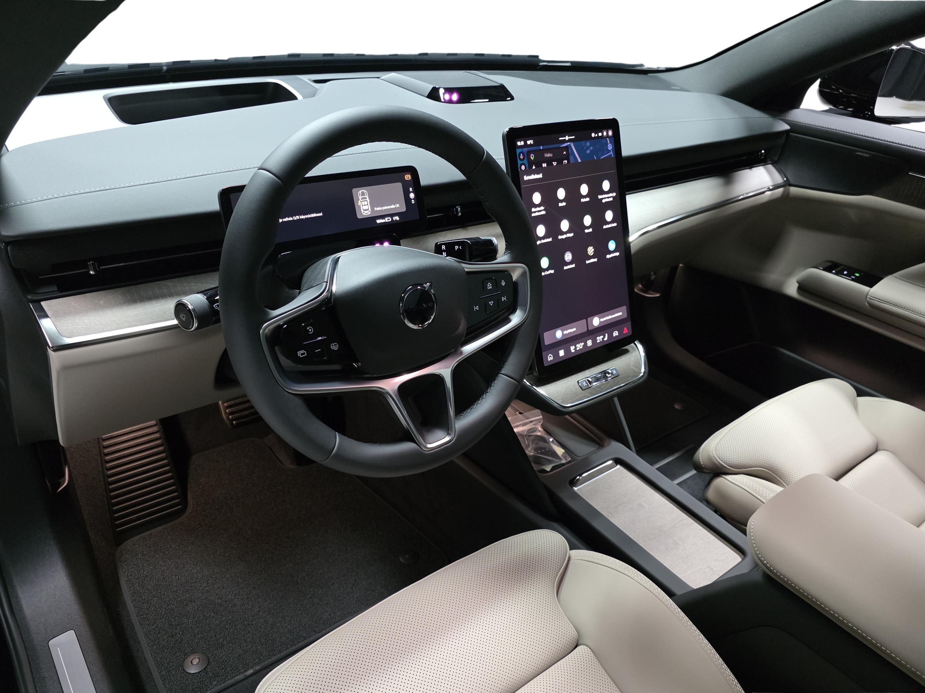 Volvo ES90 8