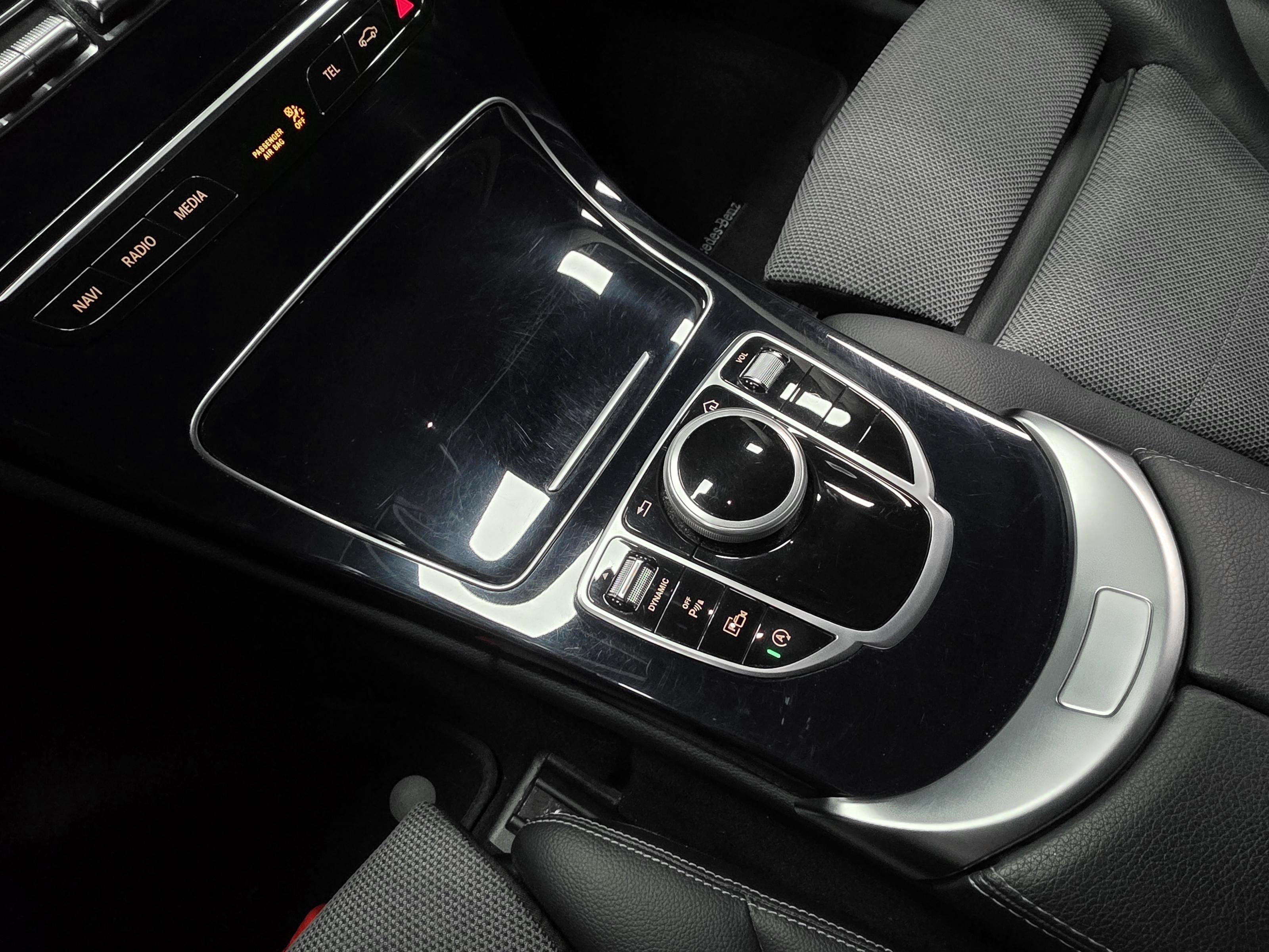 Mercedes-Benz C 14