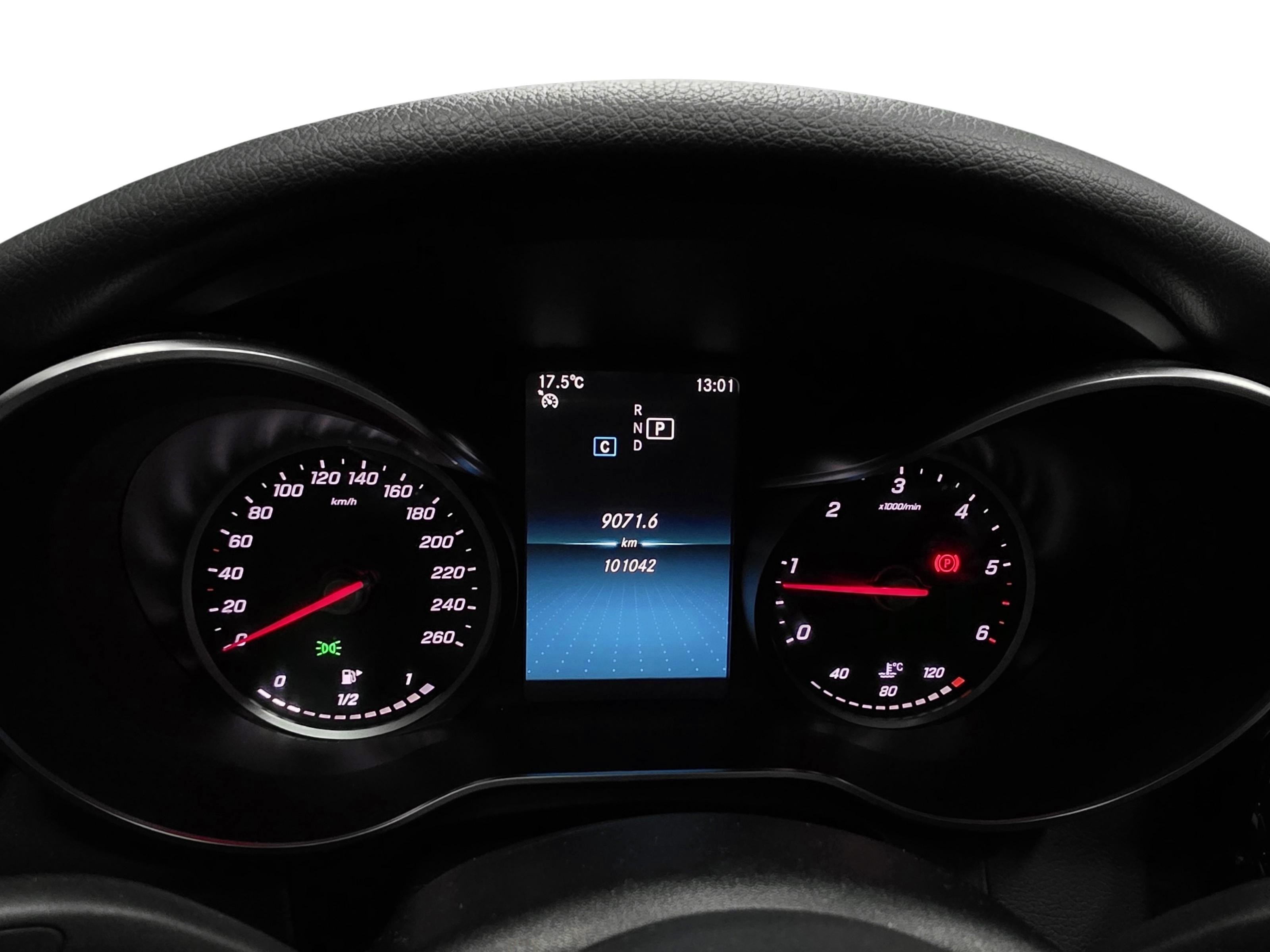 Mercedes-Benz C 7