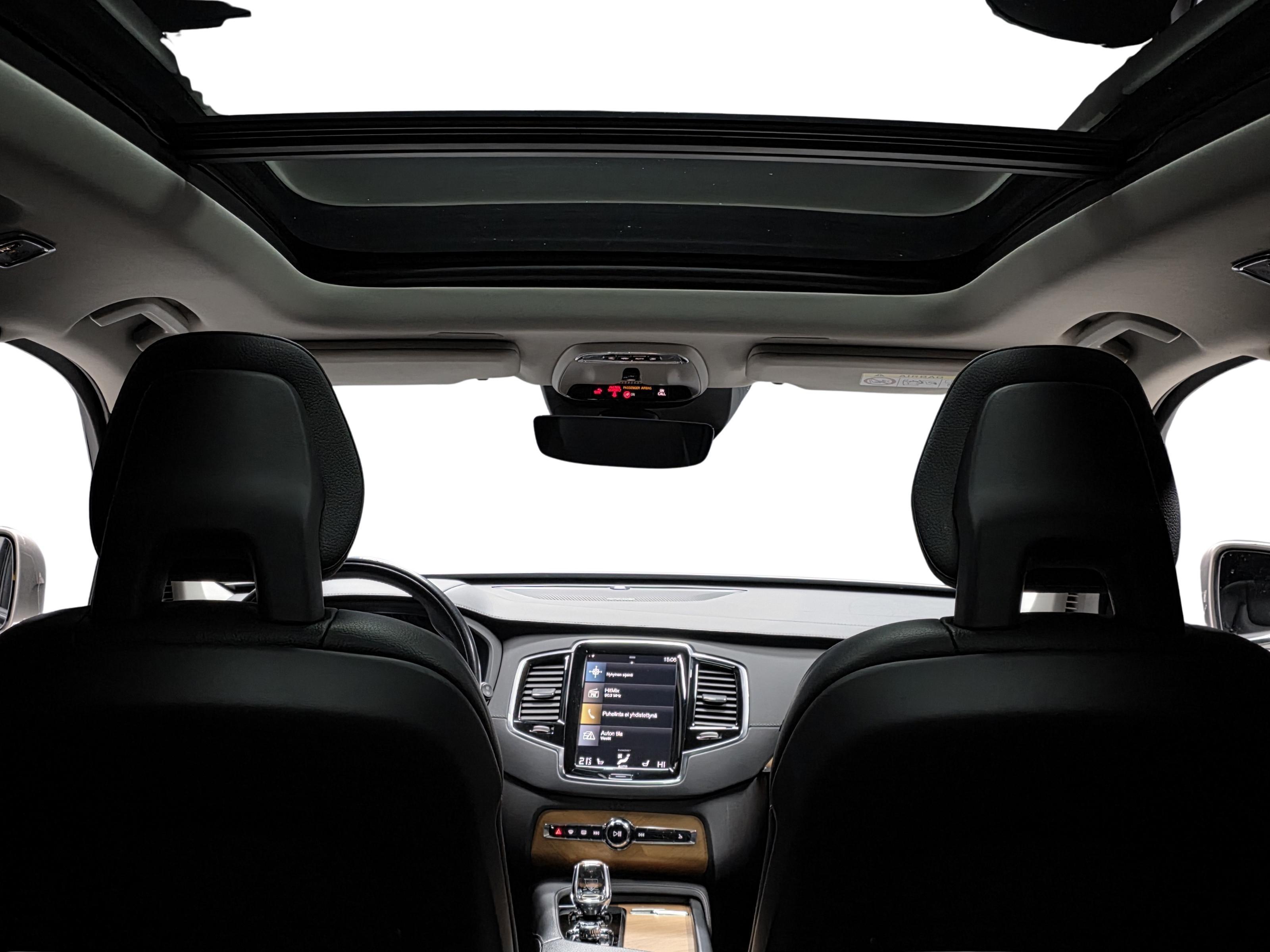 Volvo XC90 17