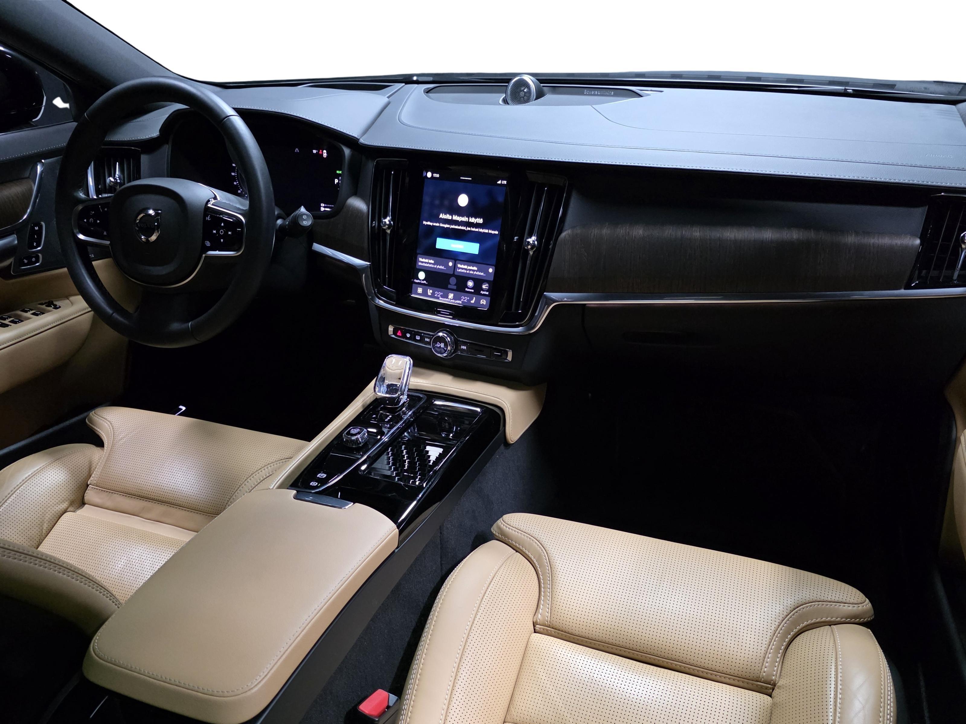 Volvo V90 18