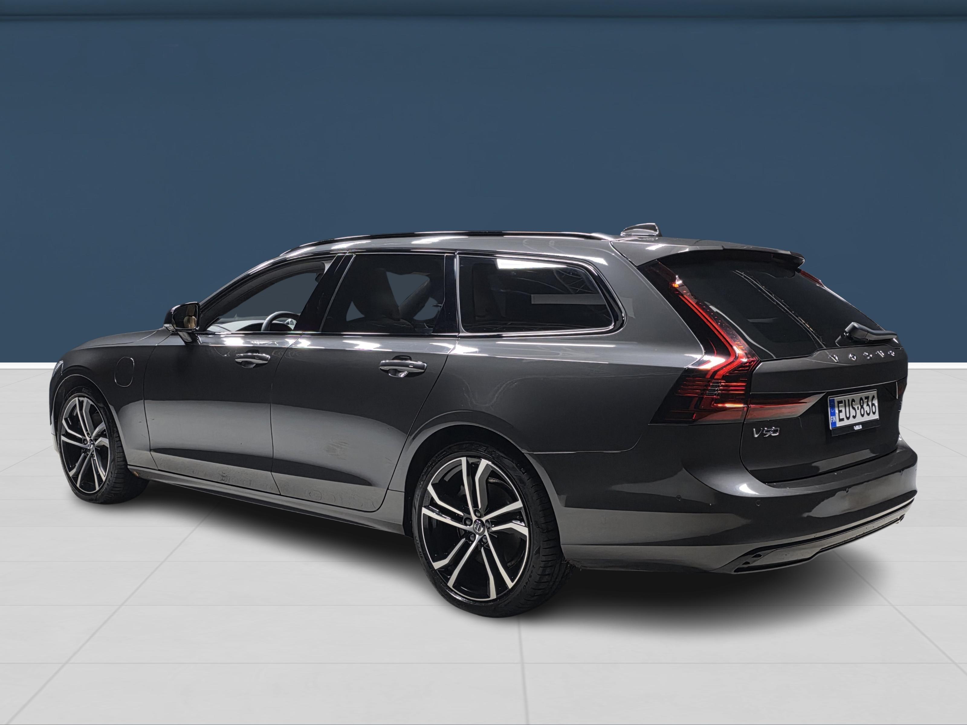 Volvo V90 6