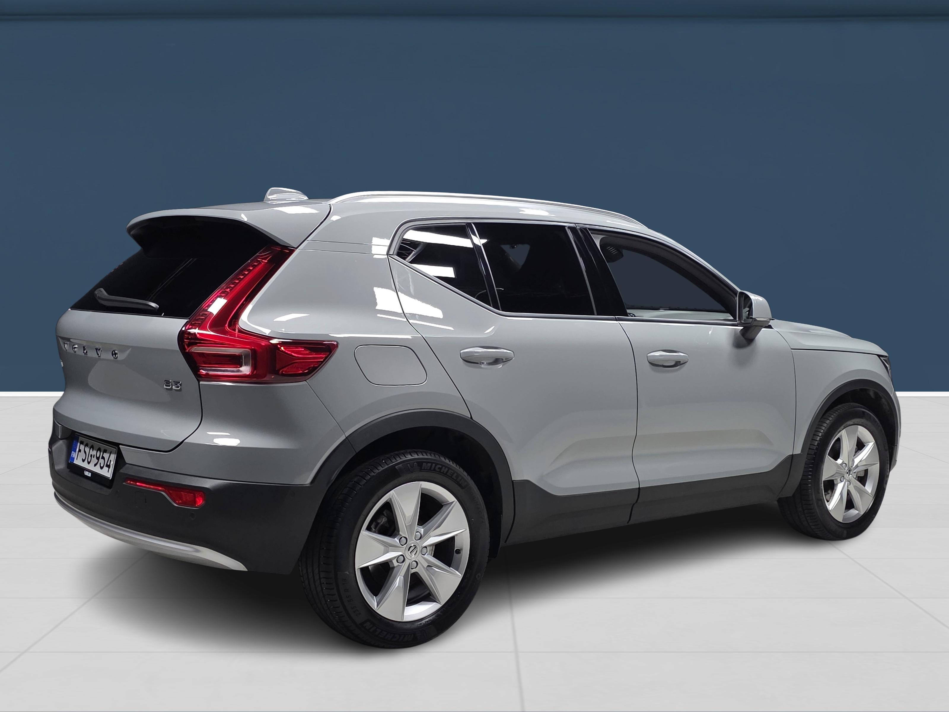 Volvo XC40 4
