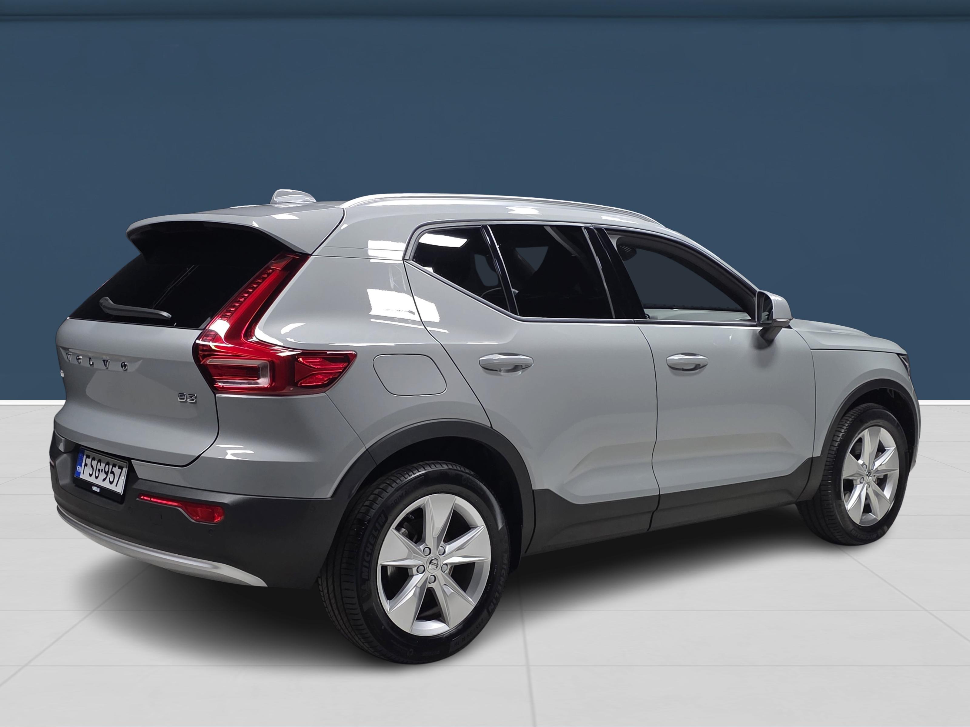 Volvo XC40 4