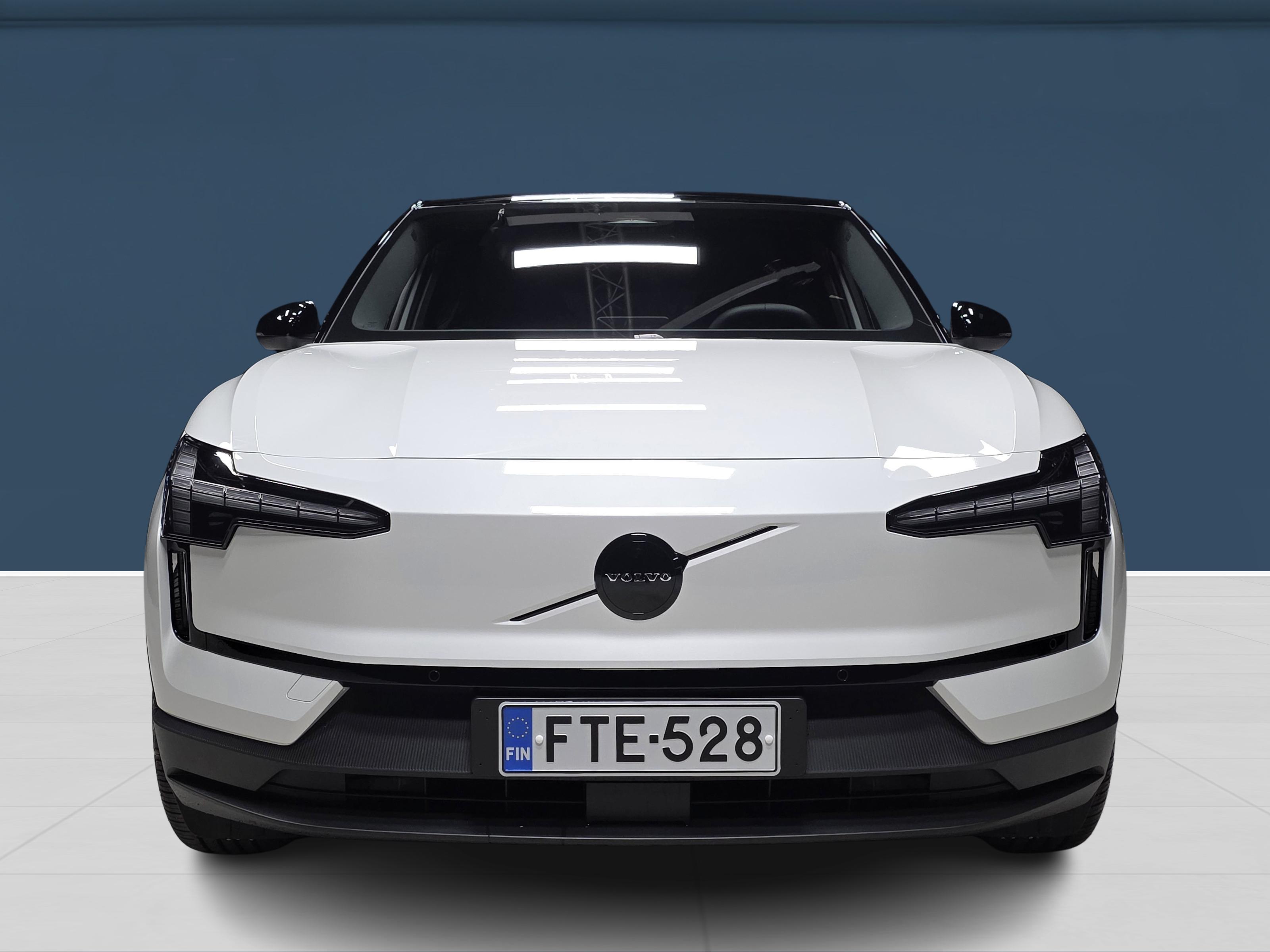 Volvo EX30 2