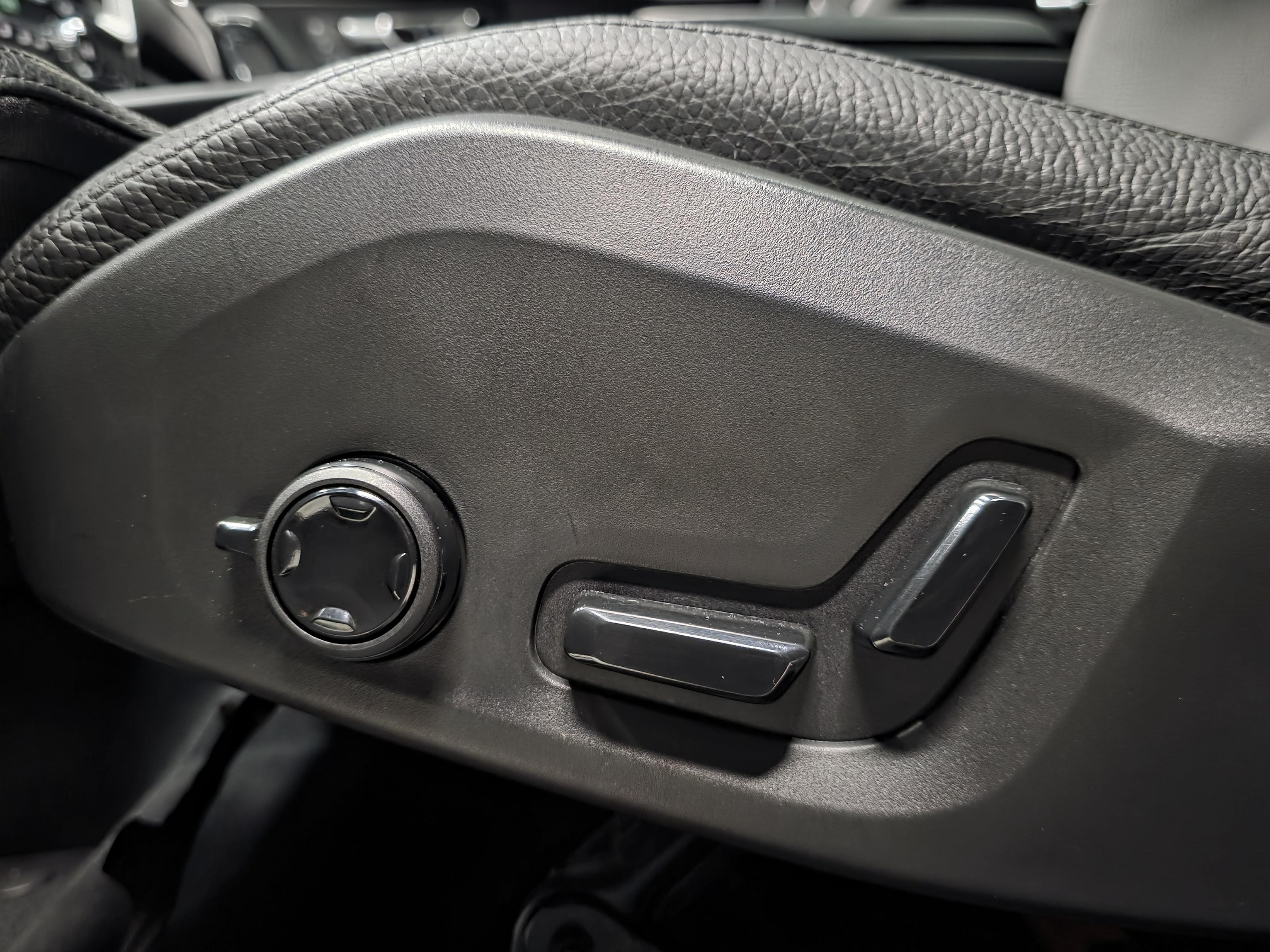 Volvo XC60 15