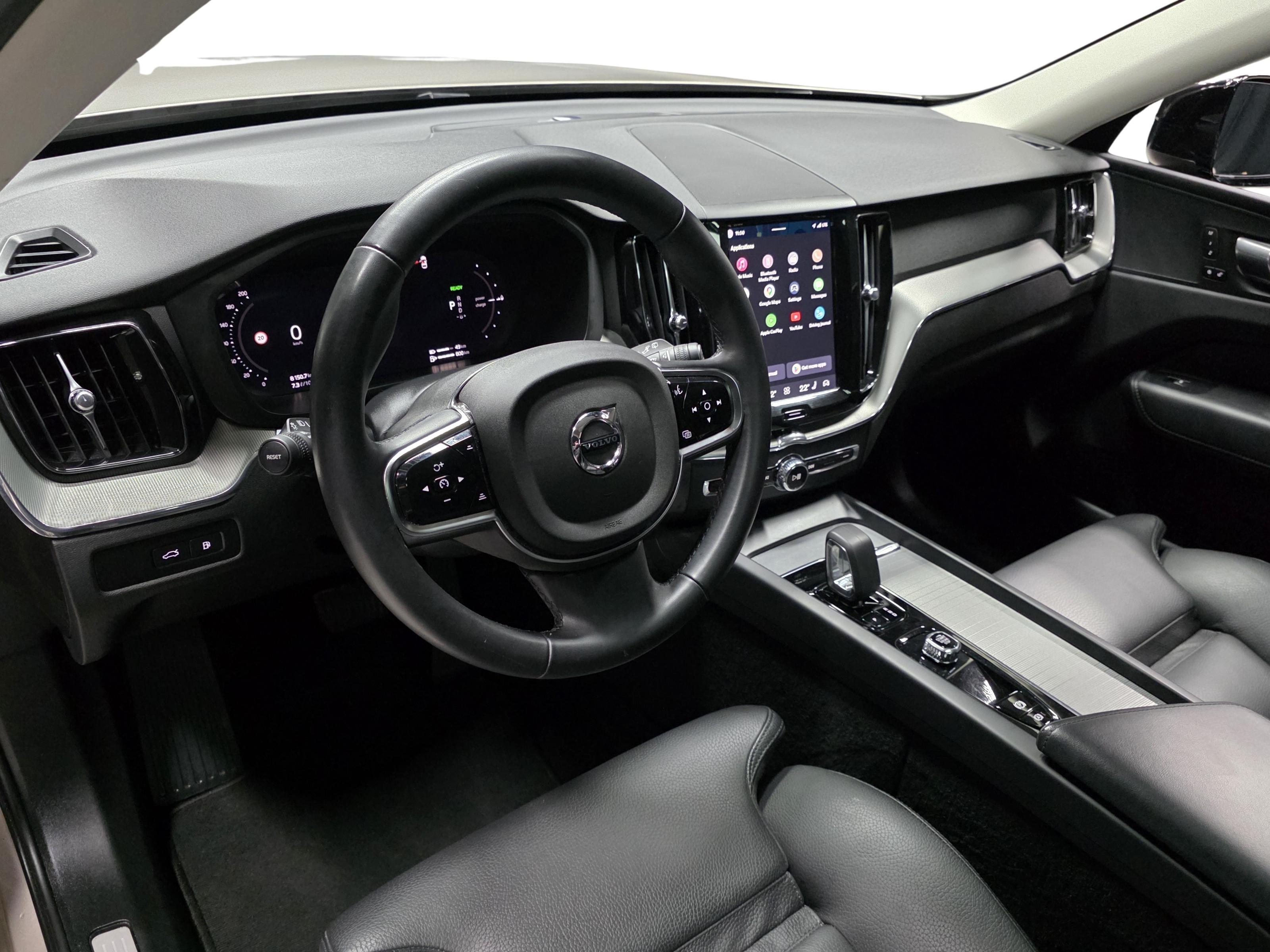 Volvo XC60 8