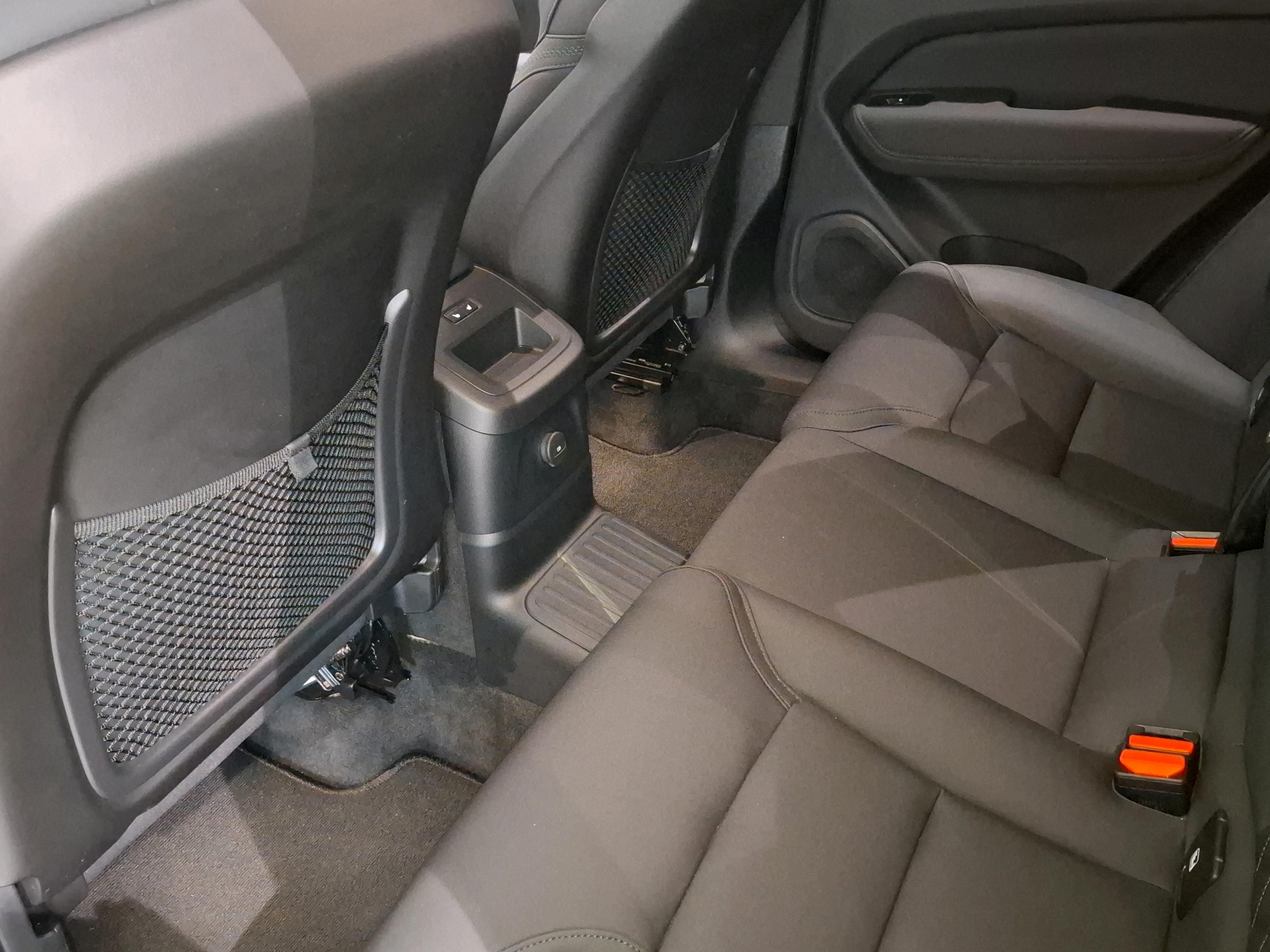 Volvo XC60 9