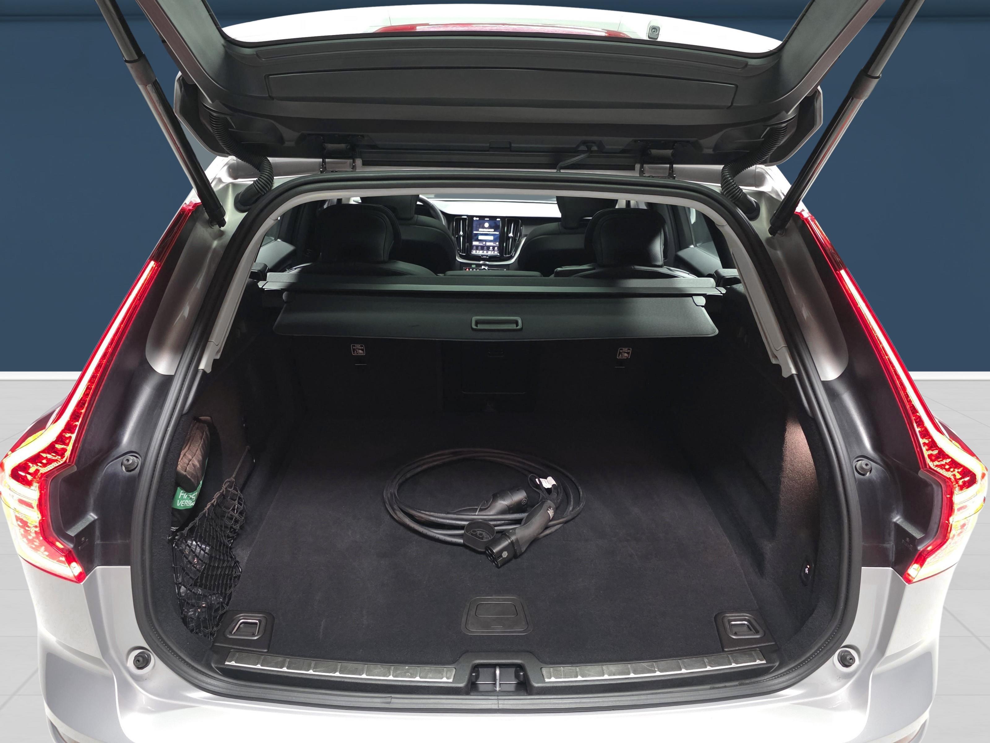 Volvo XC60 11