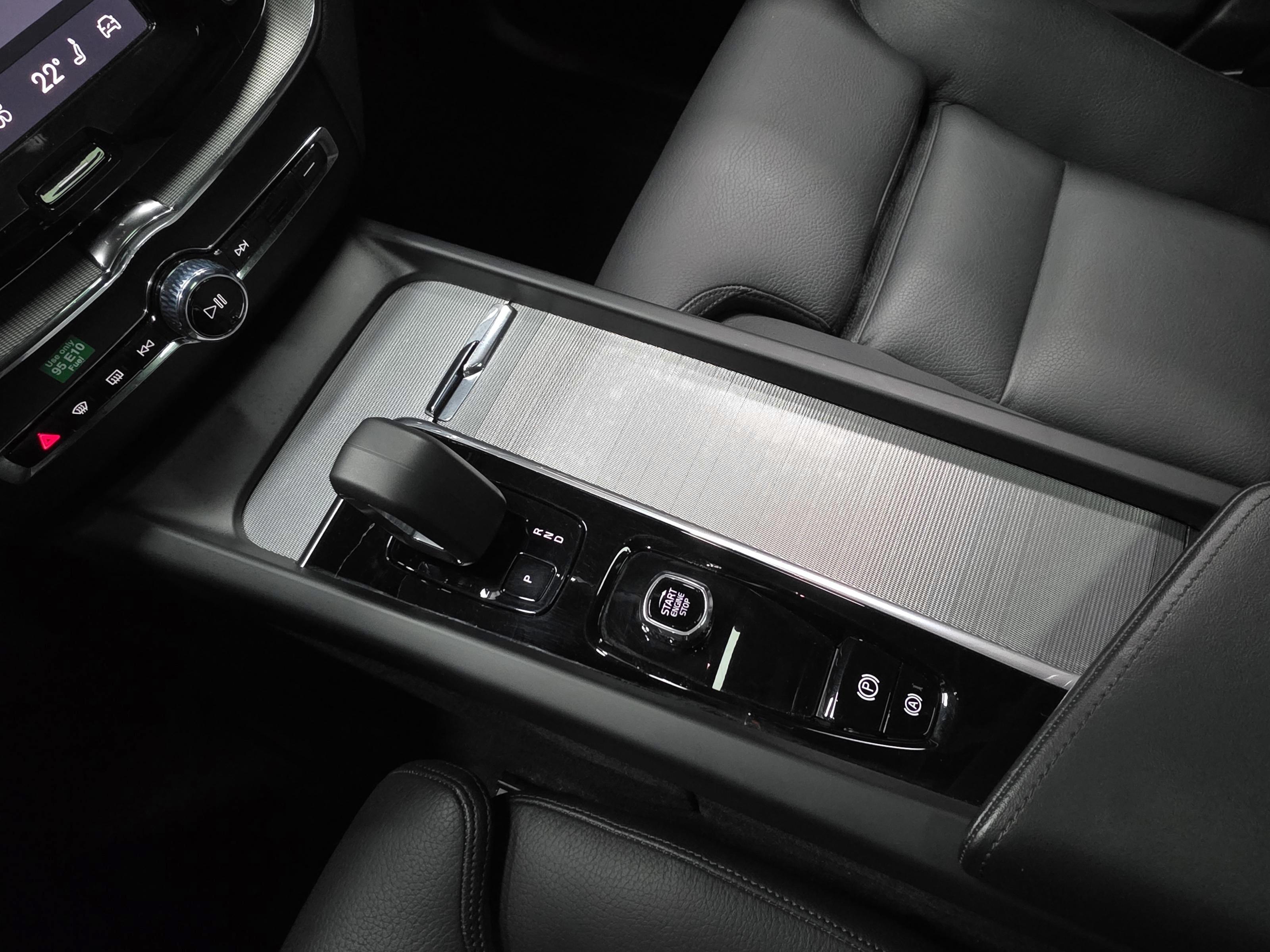 Volvo XC60 14