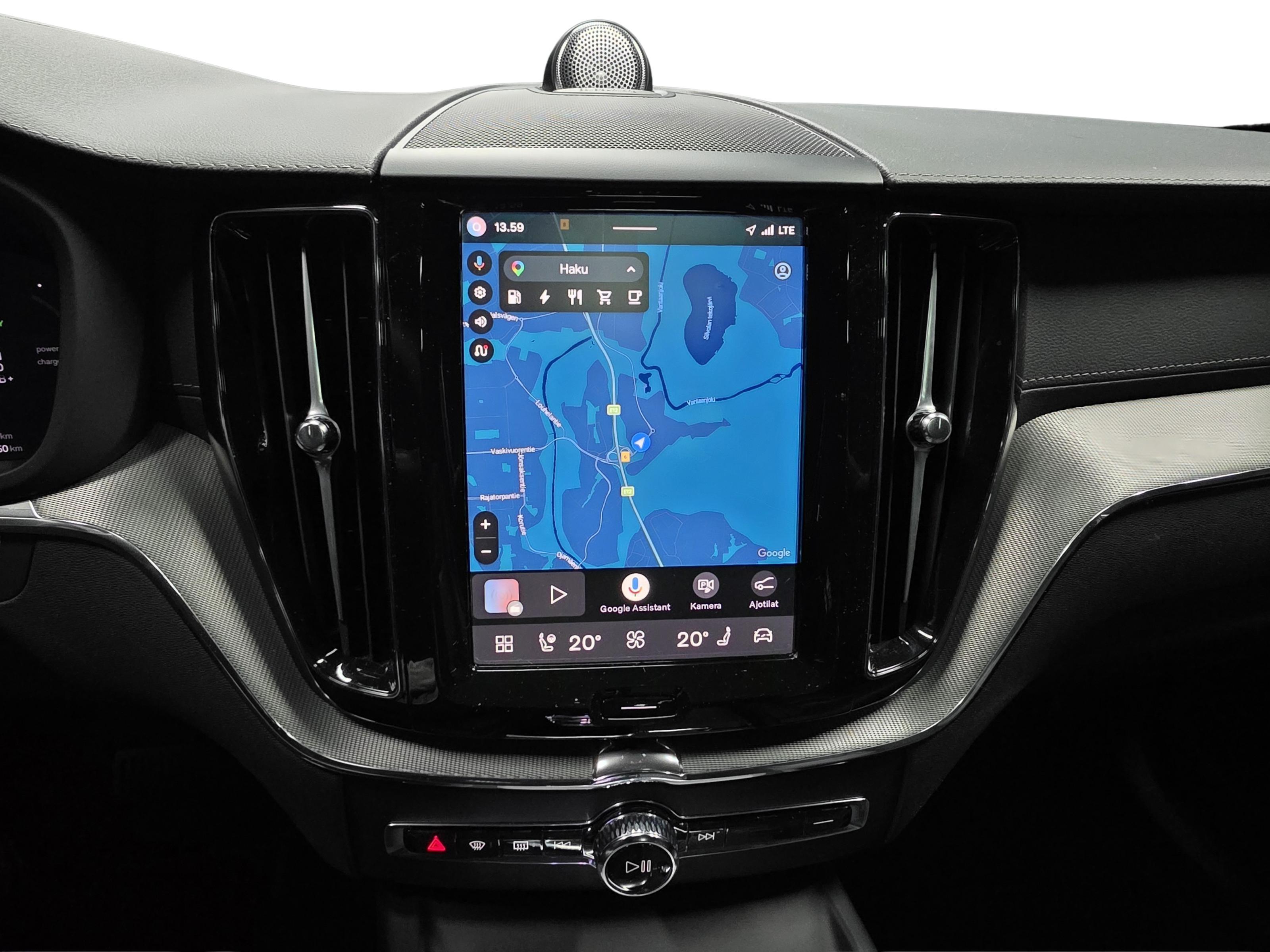 Volvo XC60 11