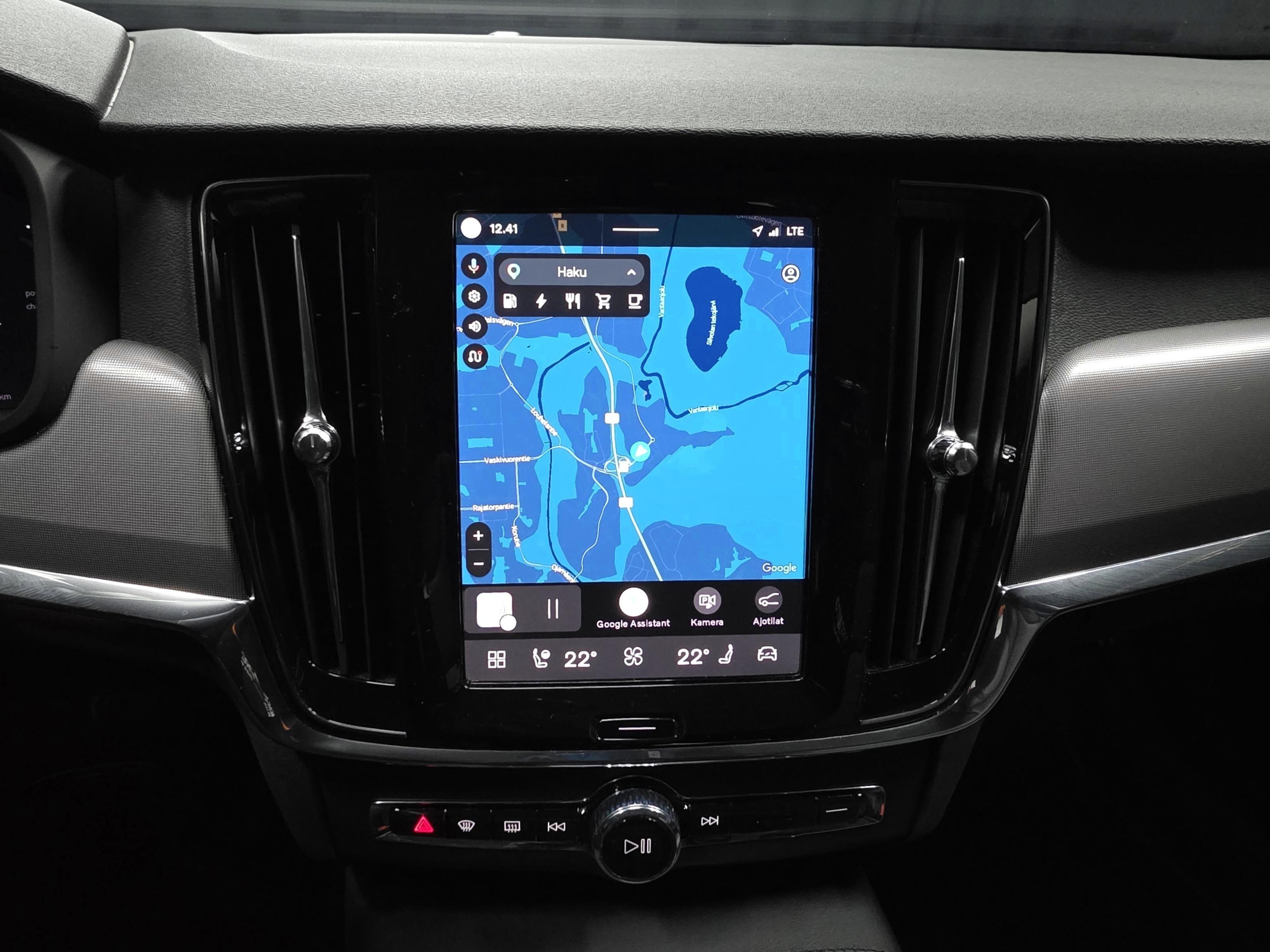 Volvo V90 13