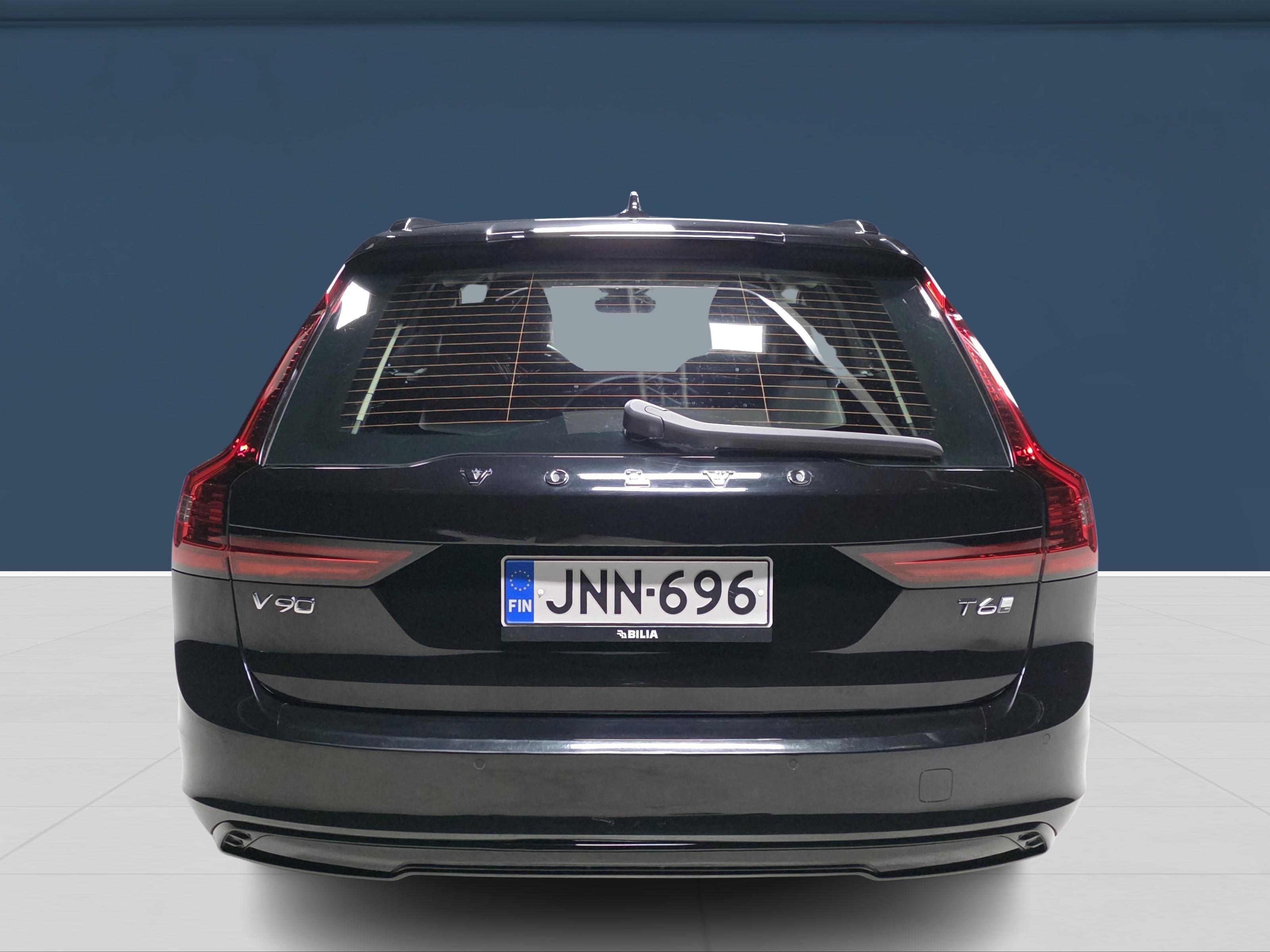 Volvo V90 5