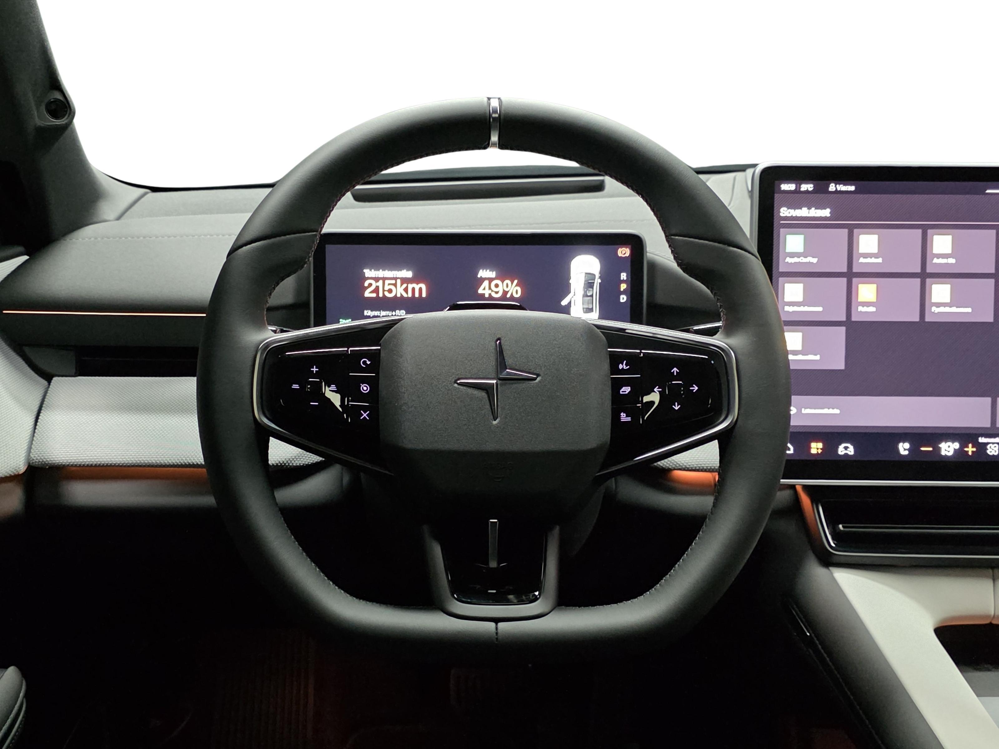Polestar 4 10