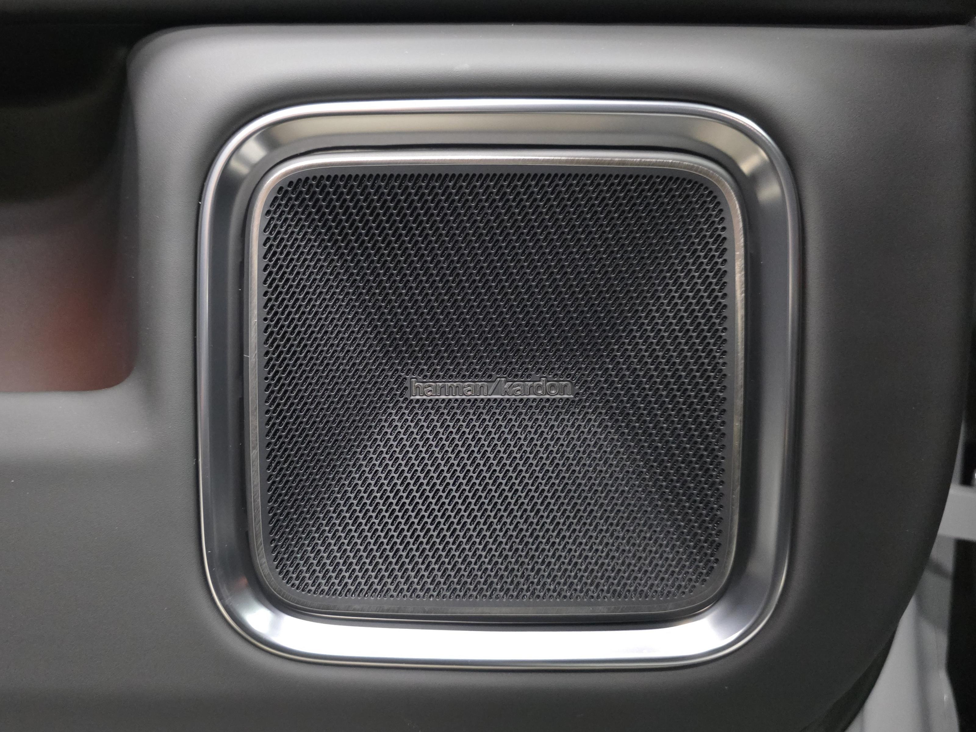 Polestar 4 16