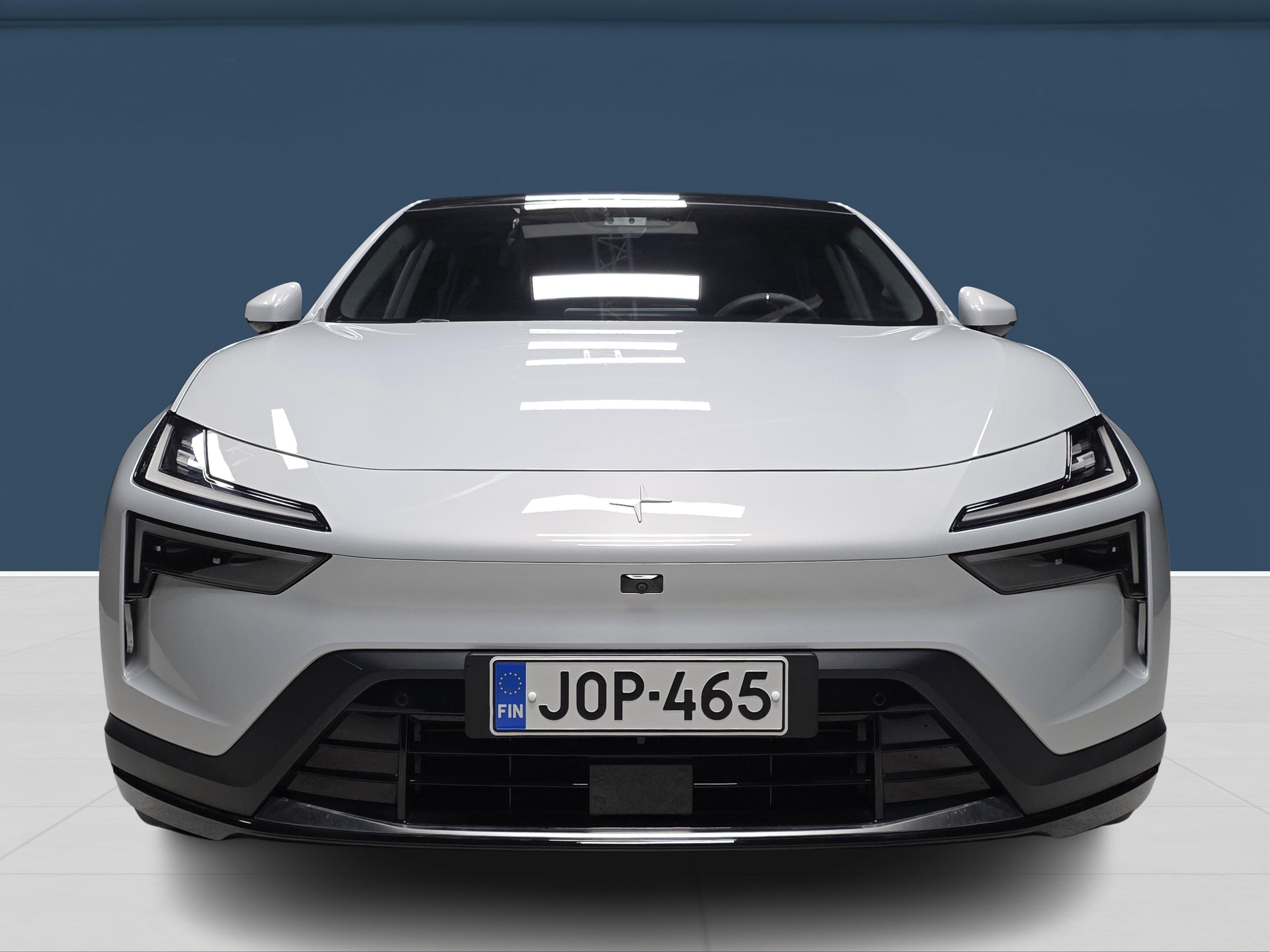 Polestar 4 2