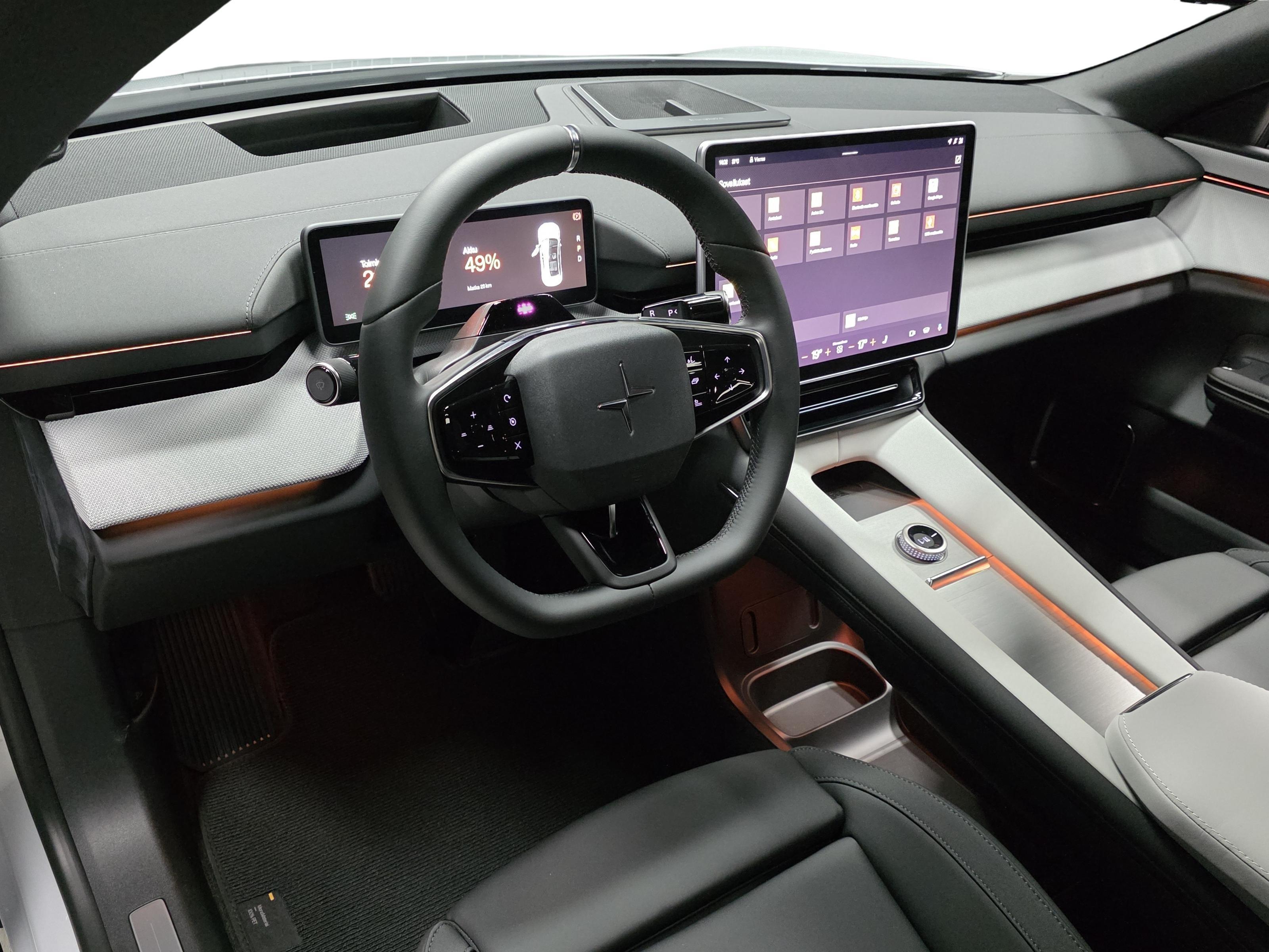 Polestar 4 8