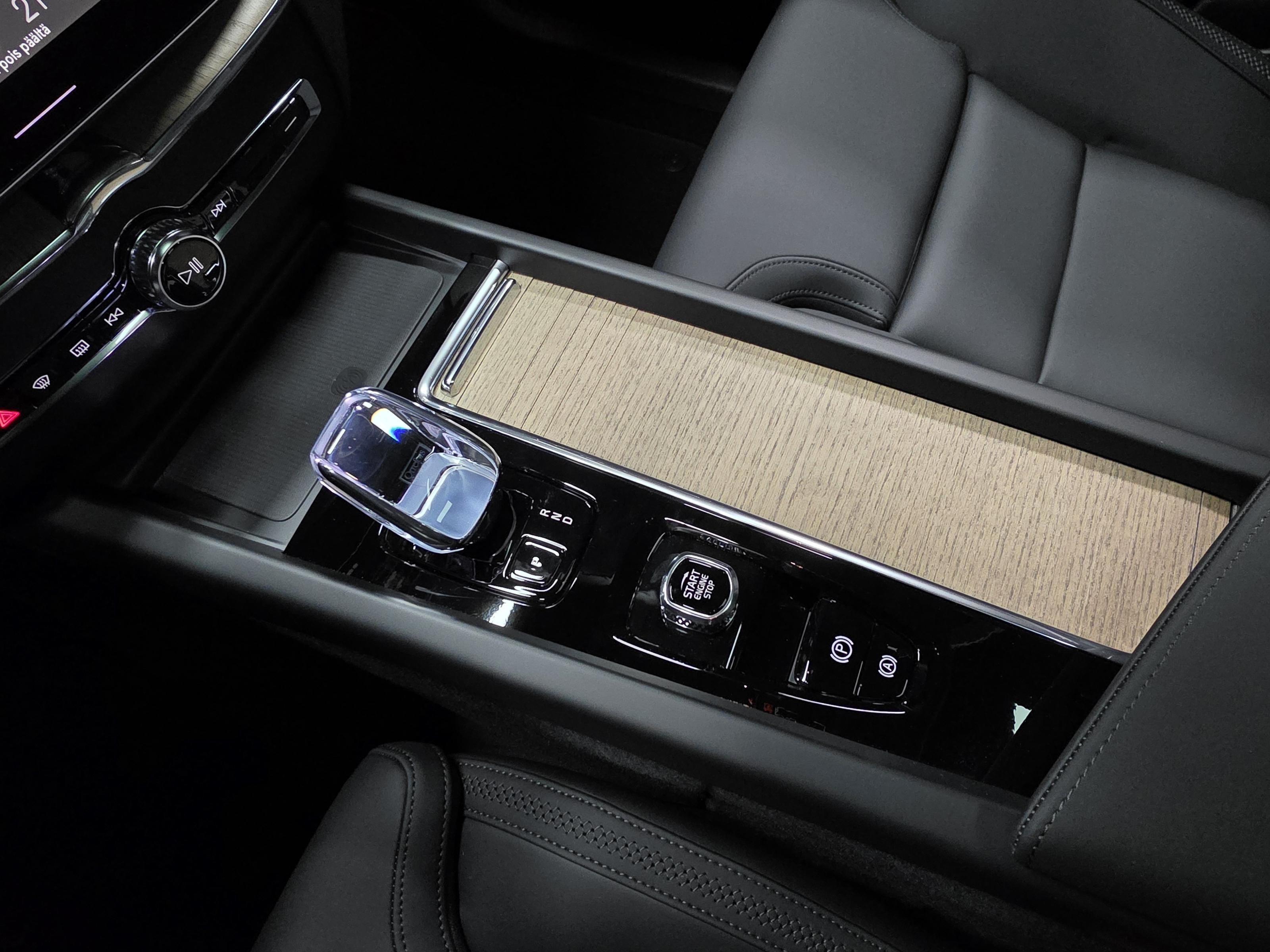 Volvo XC60 14