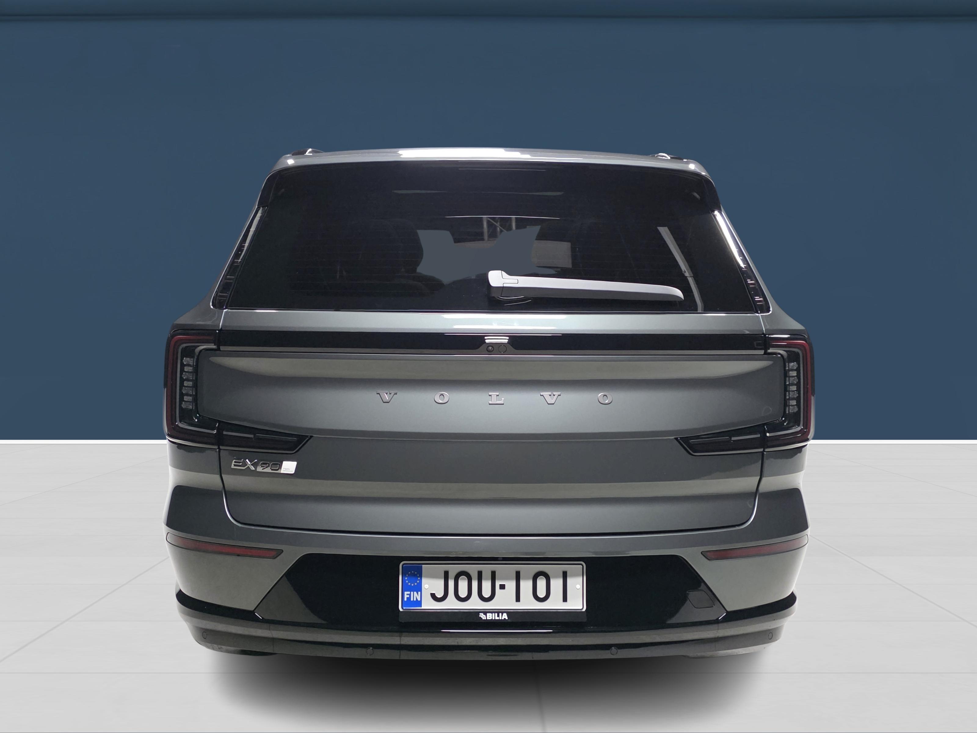 Volvo EX90 5